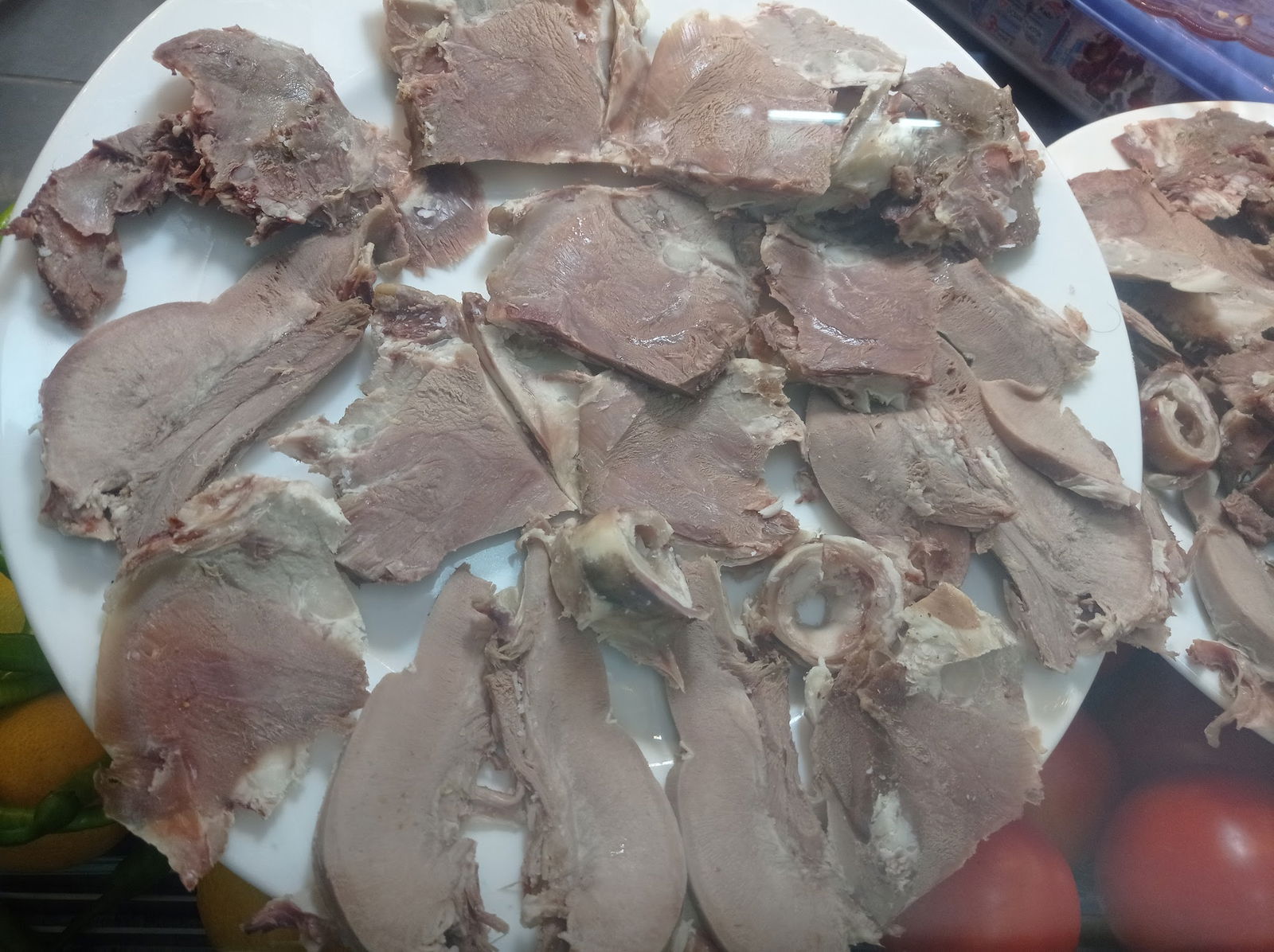 Bölge Söğüş,Tost, Çi̇ğköfte