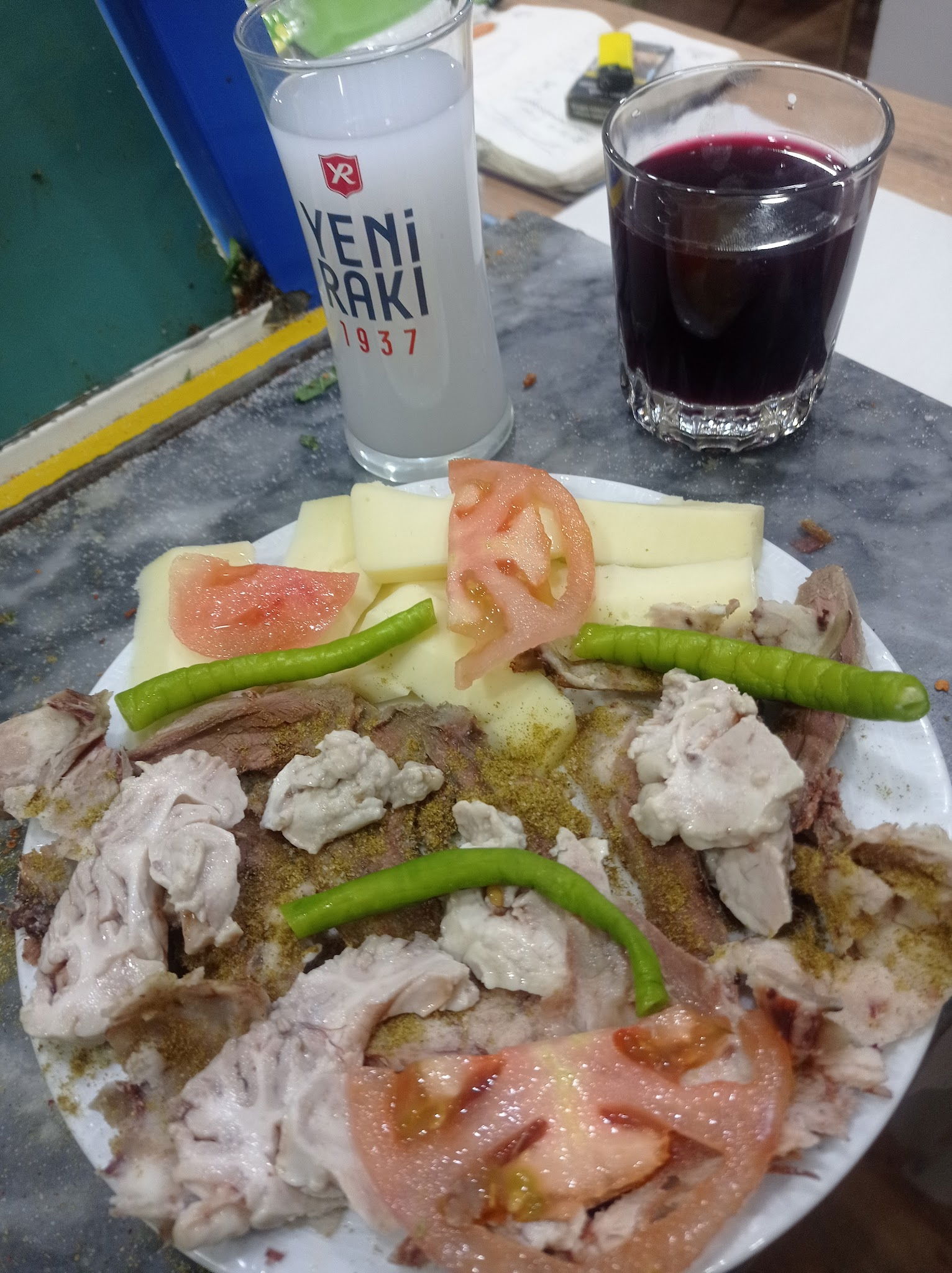 Bölge Söğüş,Tost, Çi̇ğköfte