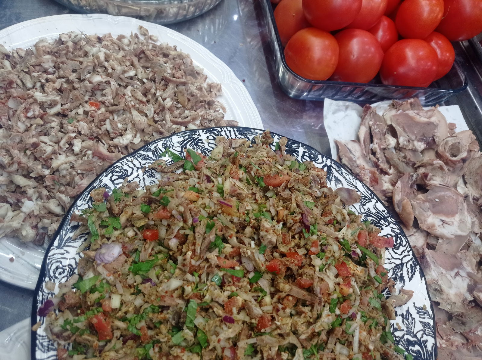 Bölge Söğüş,Tost, Çi̇ğköfte