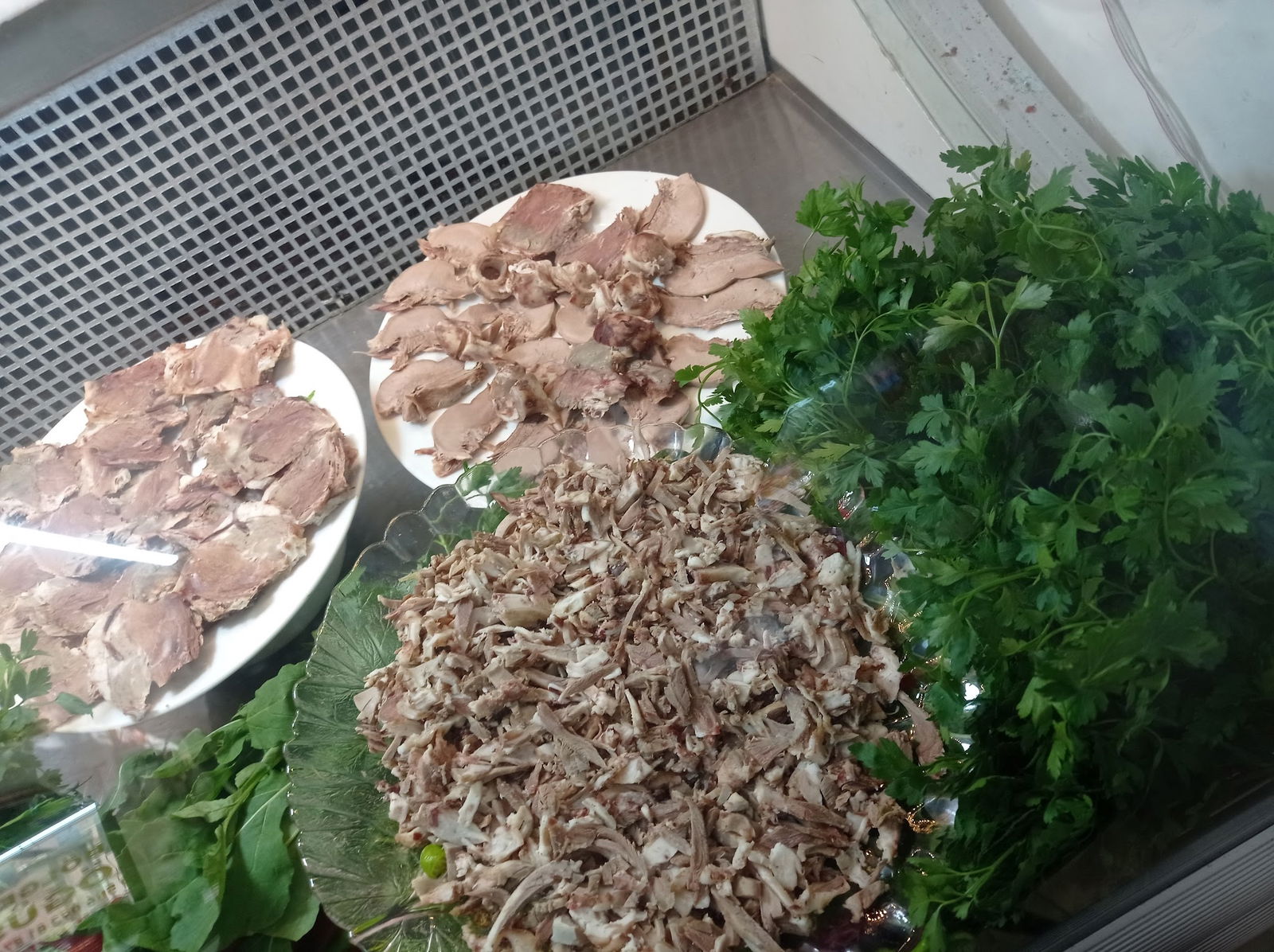 Bölge Söğüş,Tost, Çi̇ğköfte