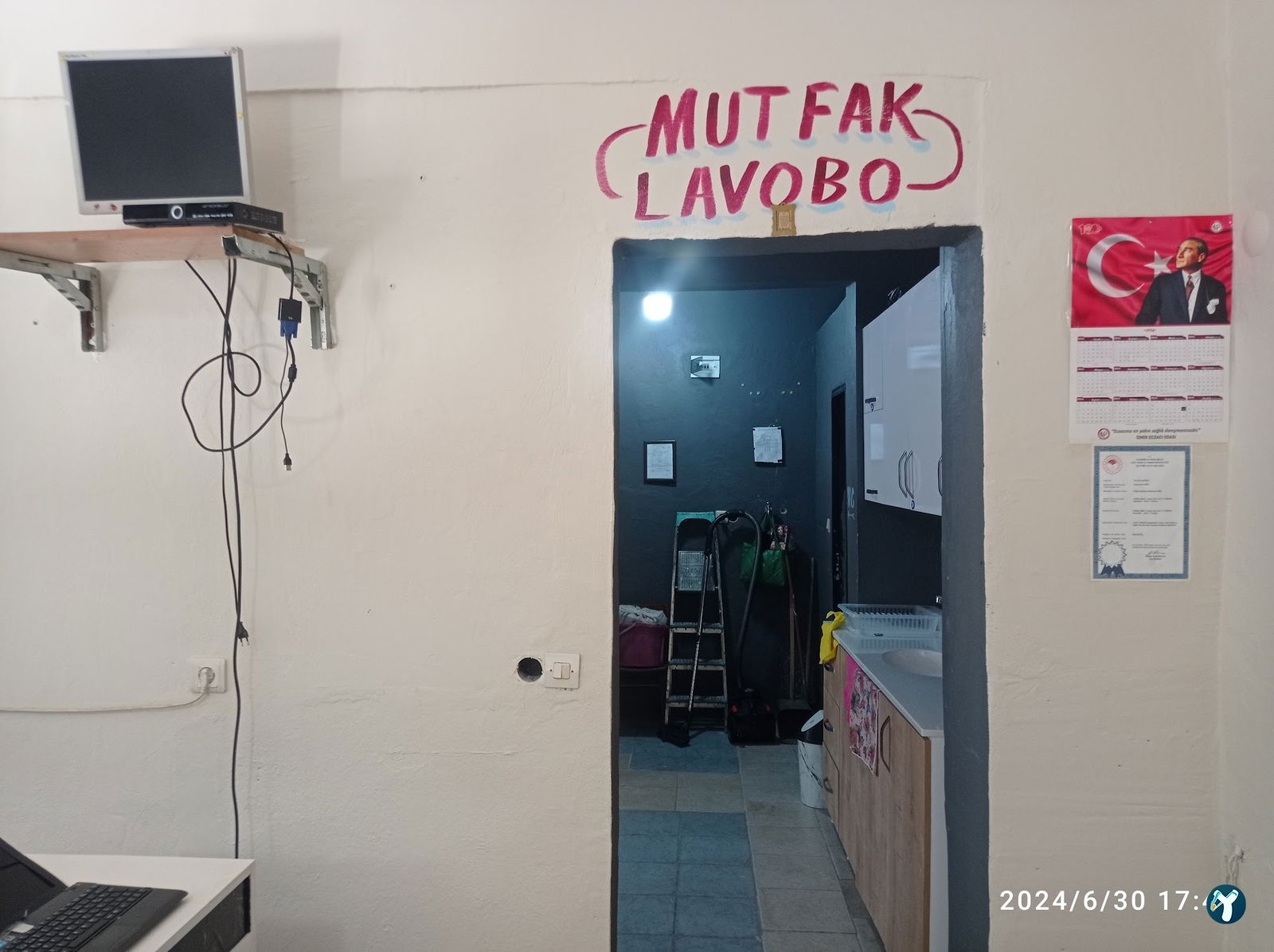 Bölge Söğüş,Tost, Çi̇ğköfte