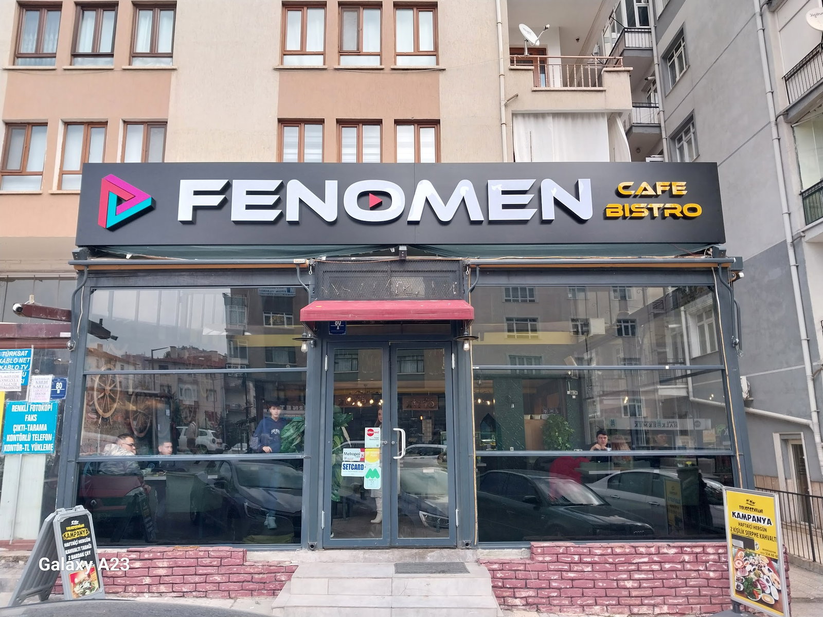 Fenomen Cafe Bistro