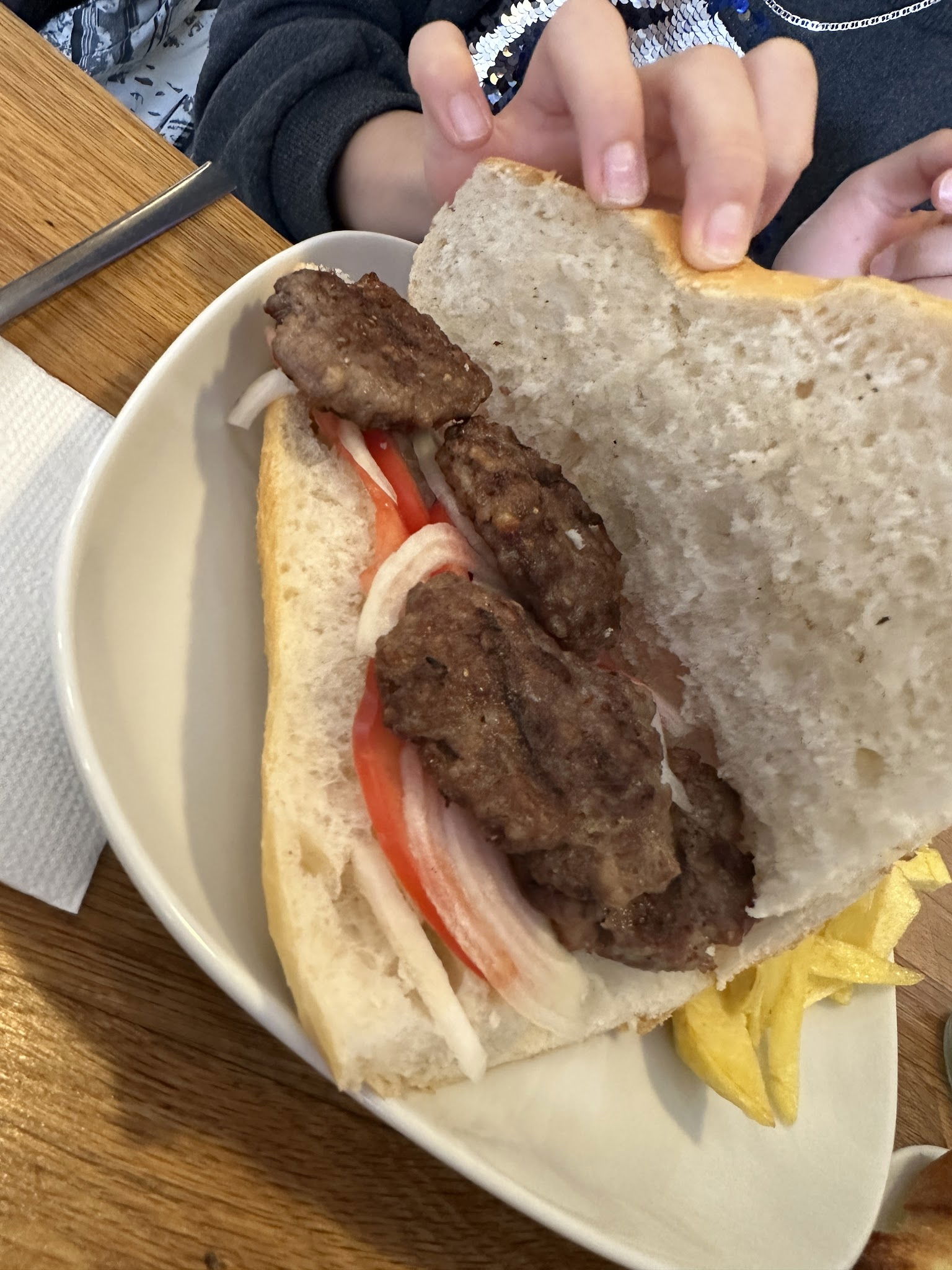 Akçaabat Köftecisi