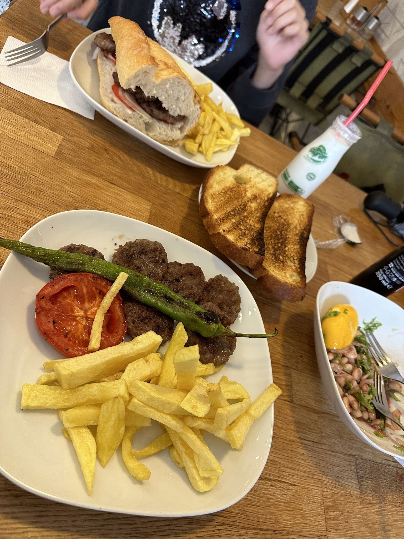 Akçaabat Köftecisi