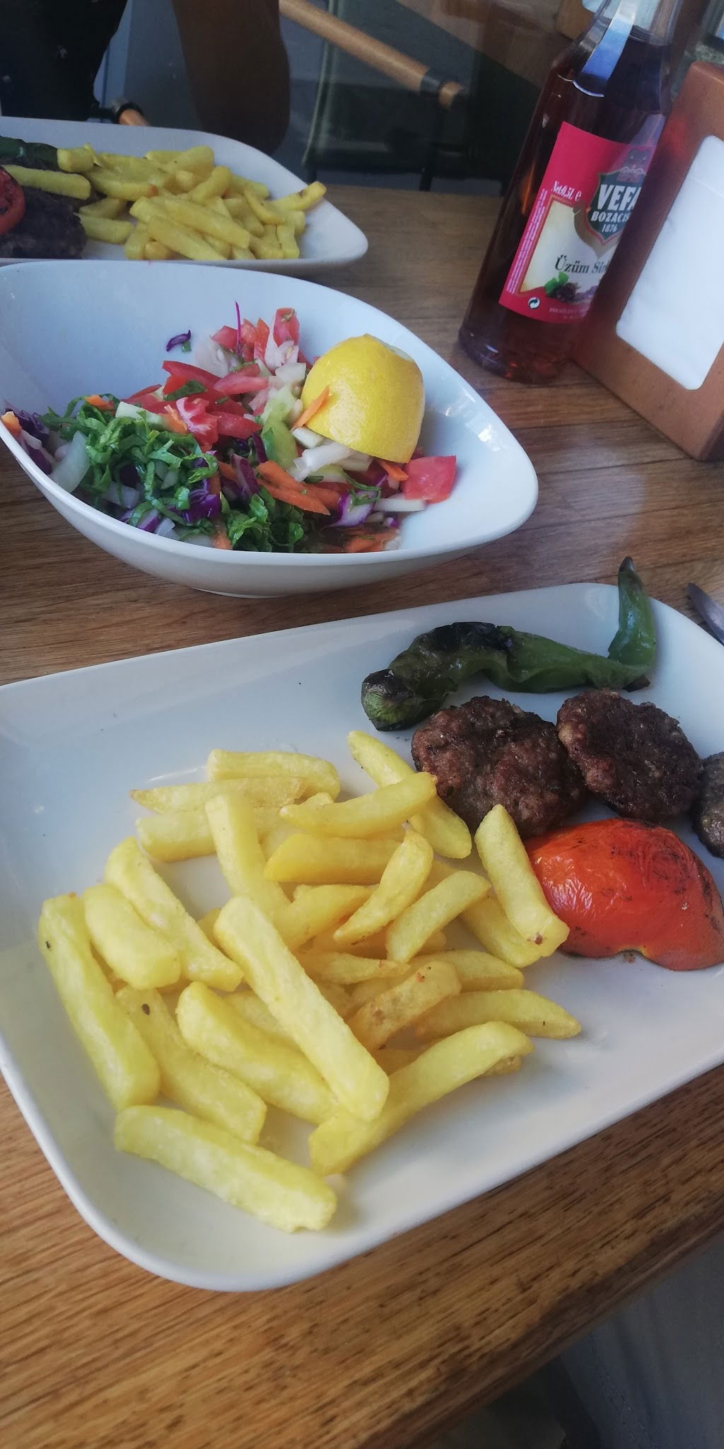 Akçaabat Köftecisi