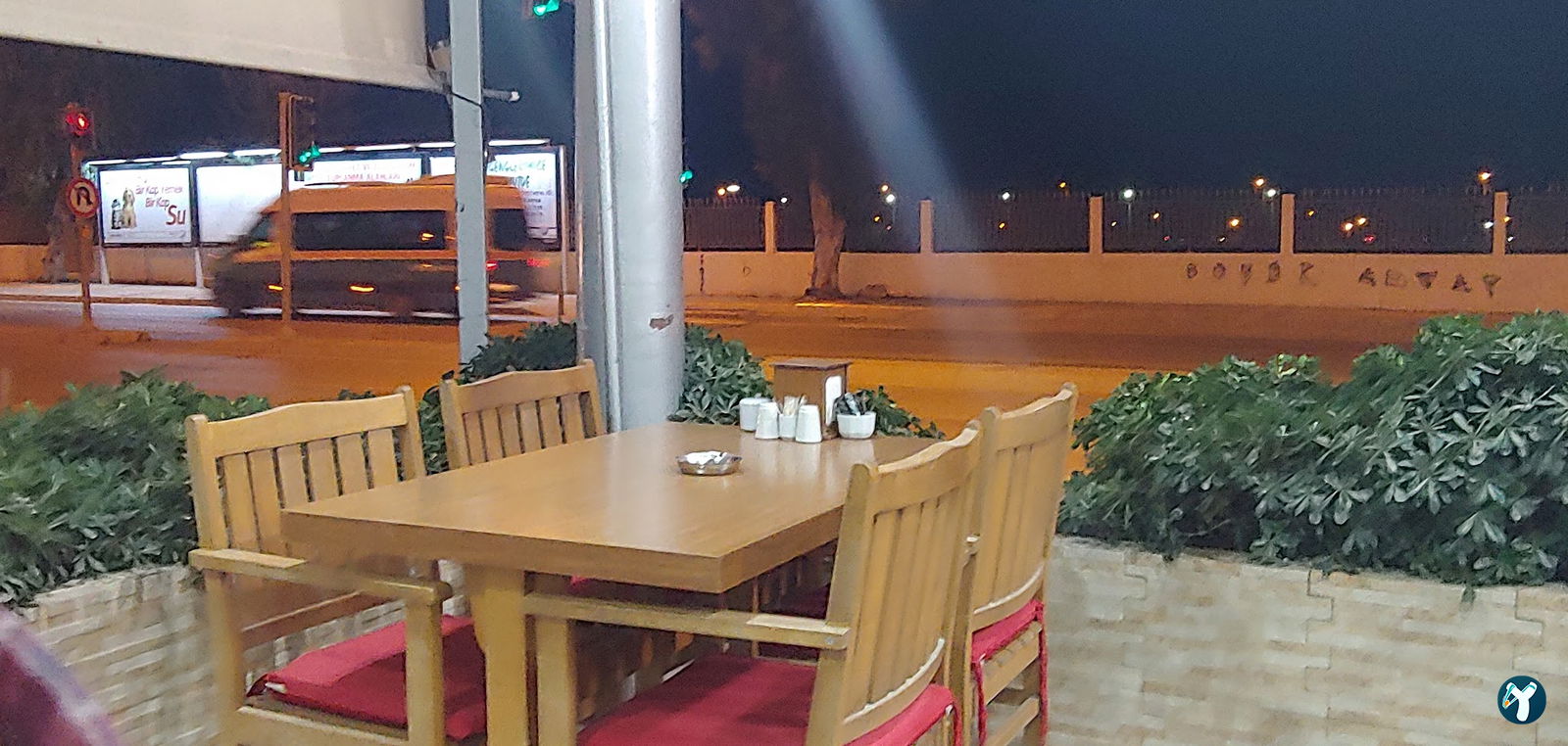 Özaydın Pide & Çorba Narlıdere