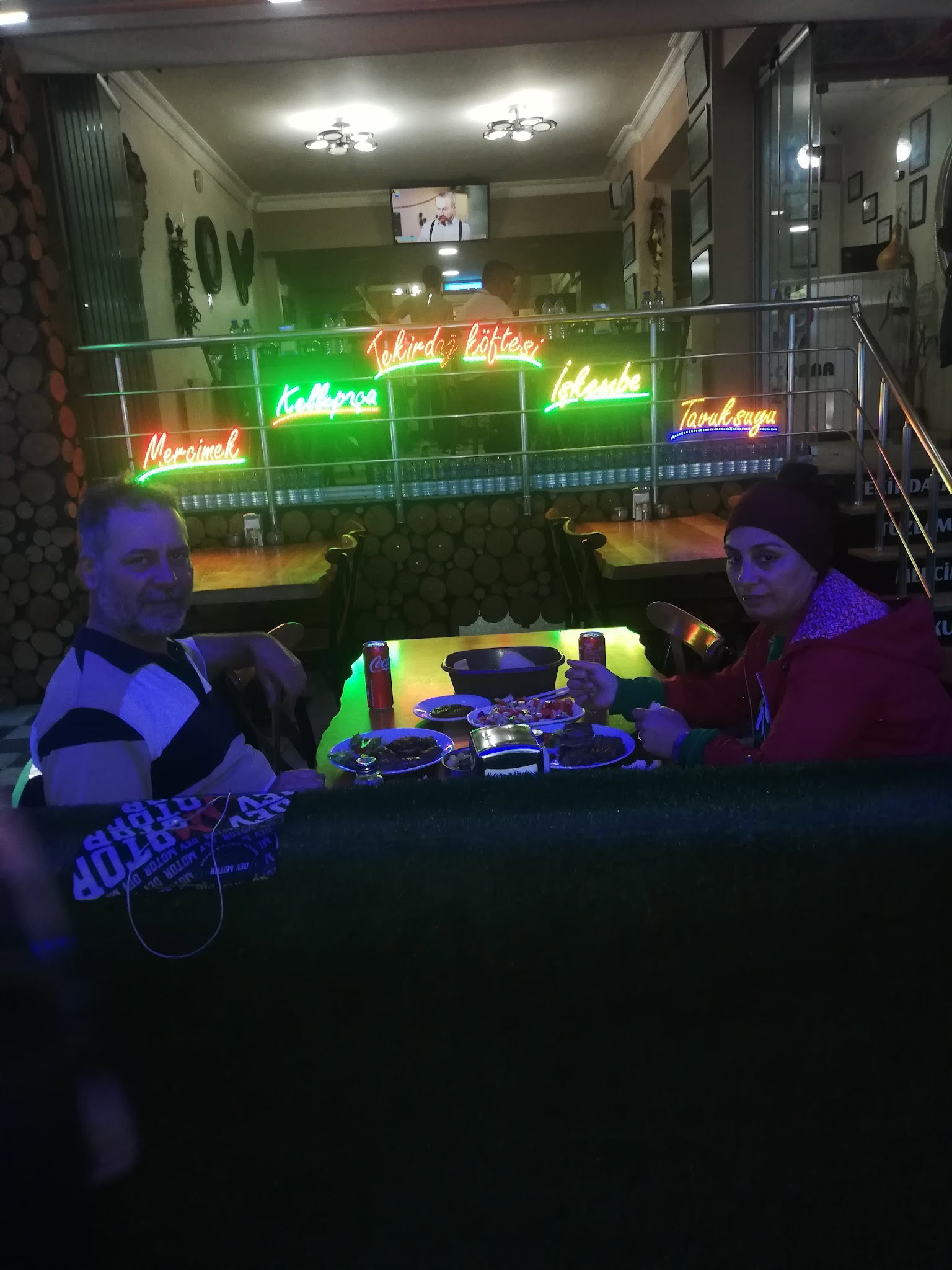 Merkez Köfte Salonu
