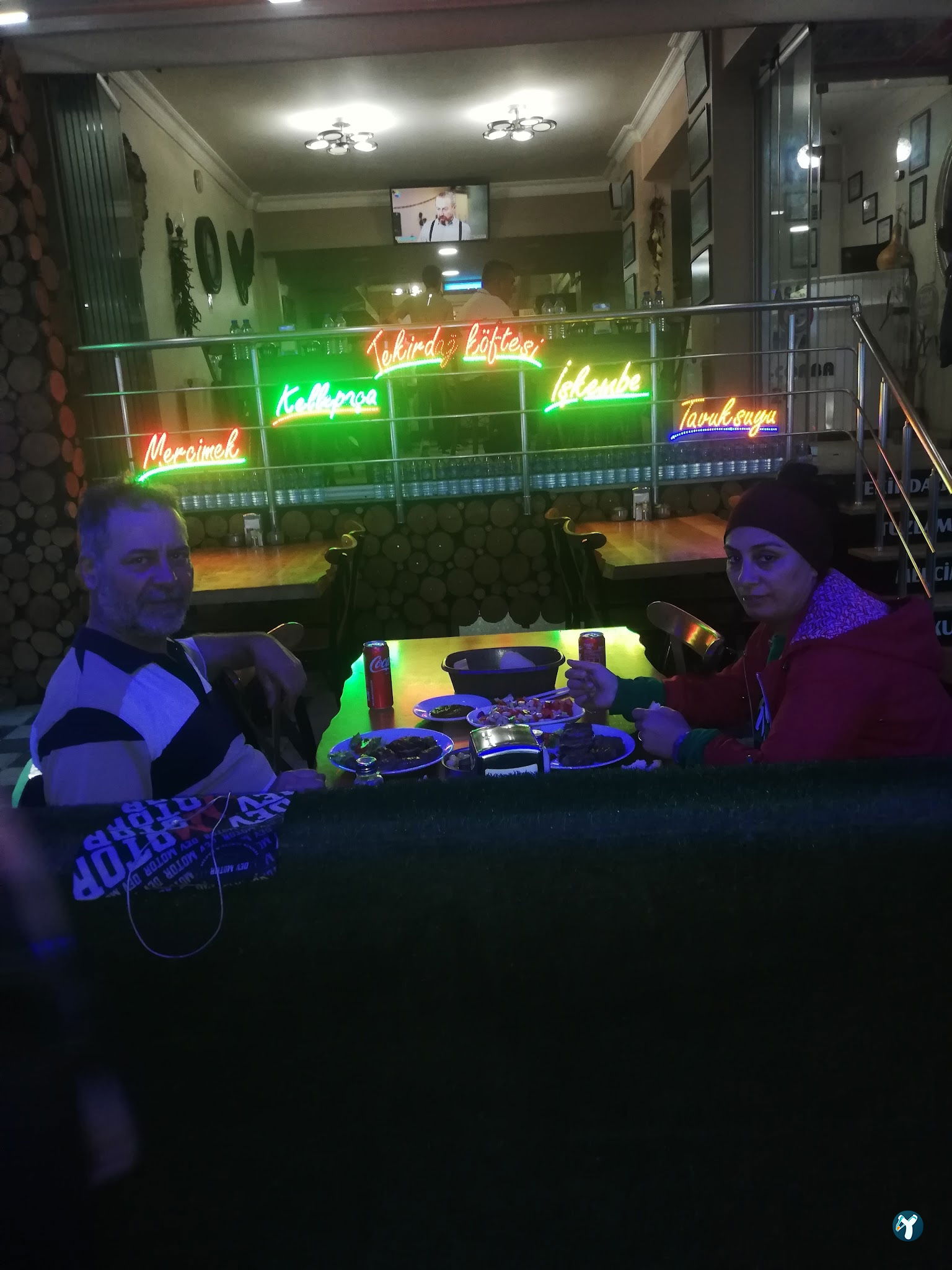 Merkez Köfte Salonu