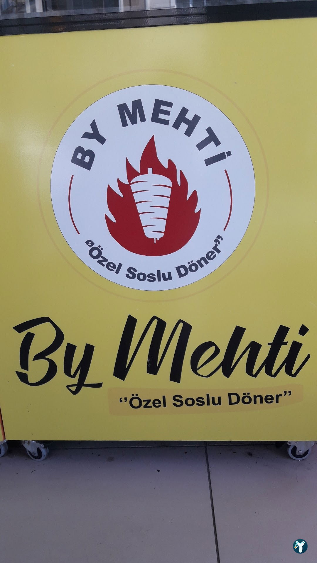 By Mehti̇