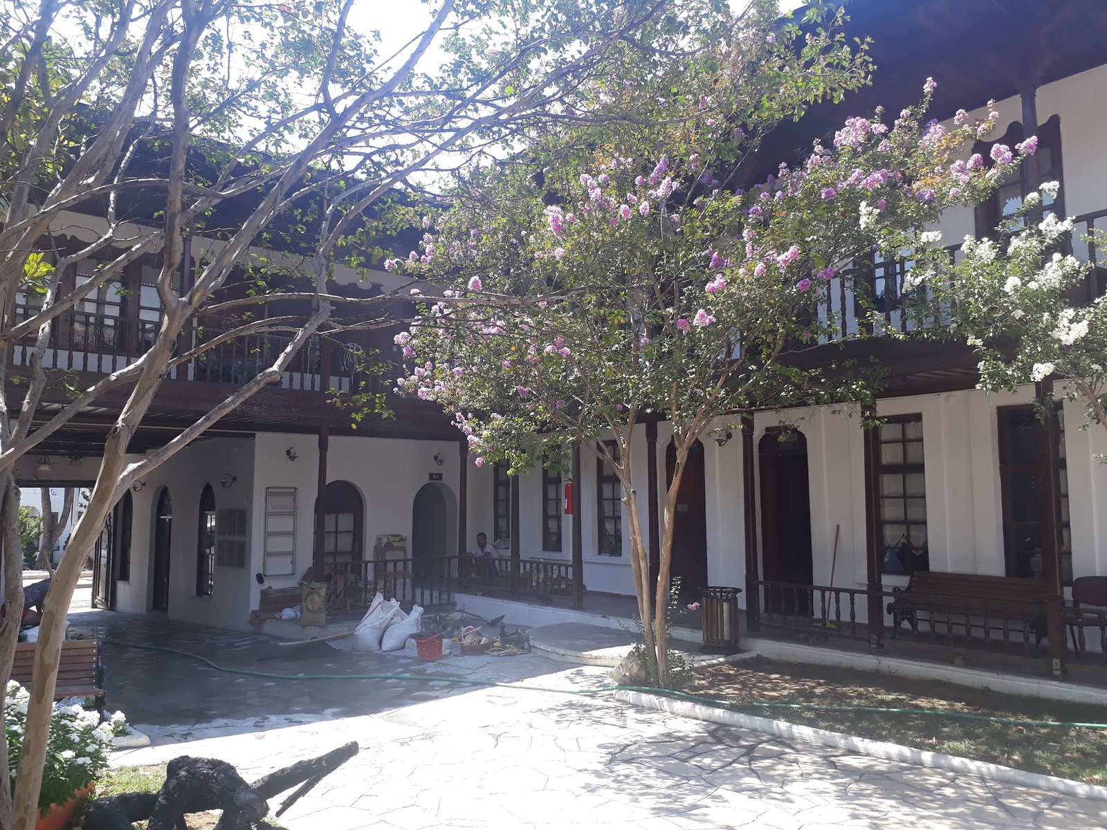 Keyfoturagi Cafe And Restaurant