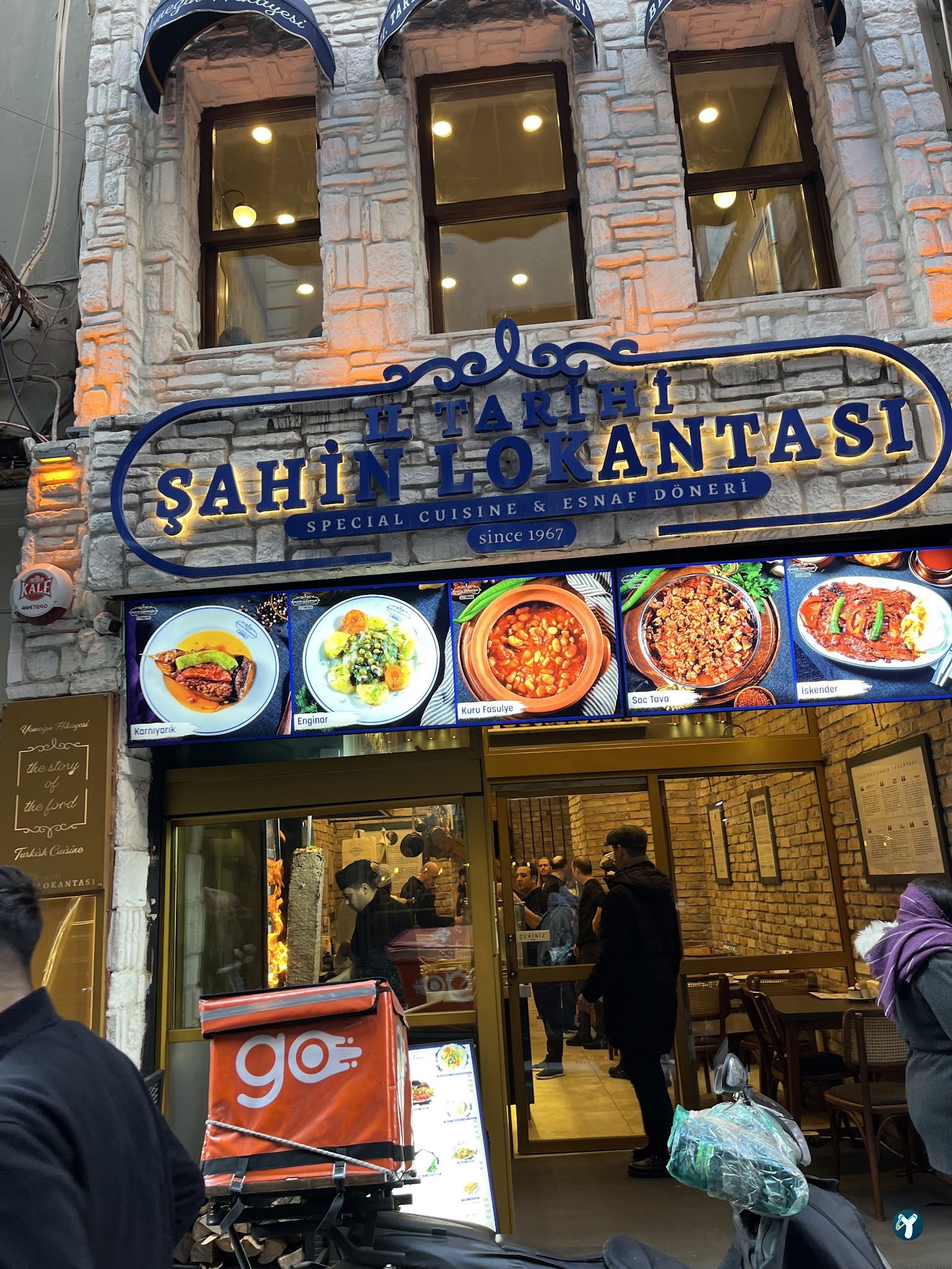 Tarihi Şahin Lokantası