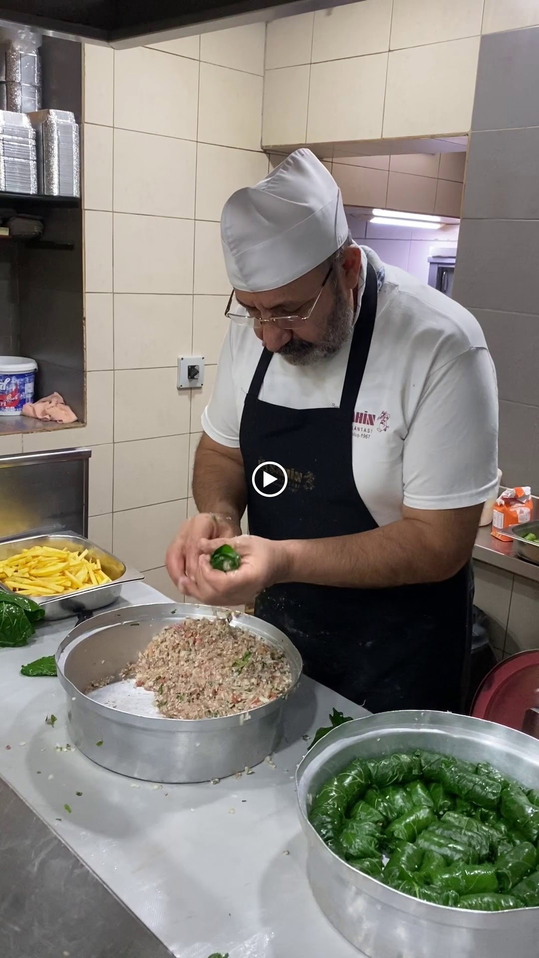 Tarihi Şahin Lokantası