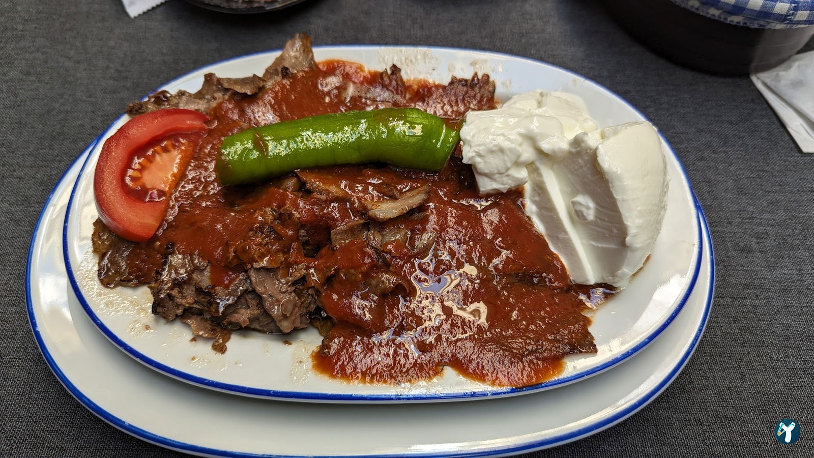 Tarihi Şahin Lokantası