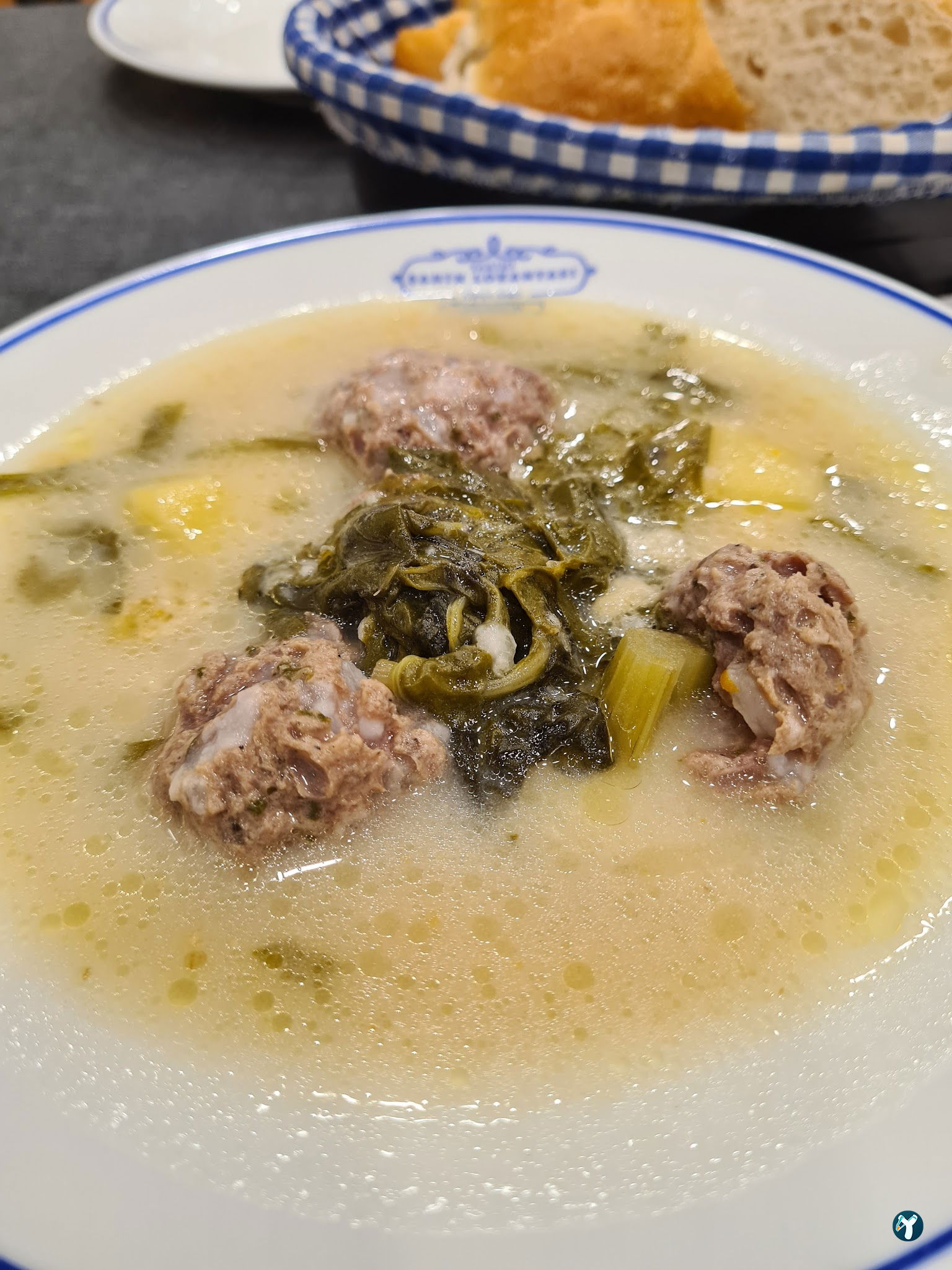 Tarihi Şahin Lokantası