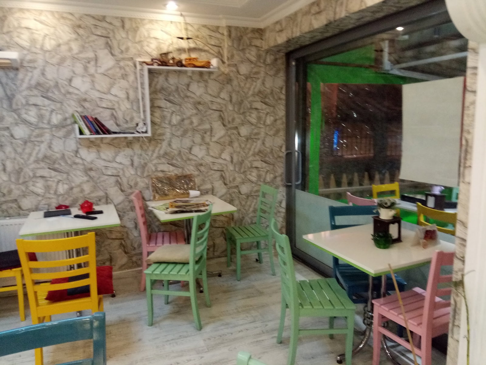 Adıyörem Çiğ Köfte & Cafe