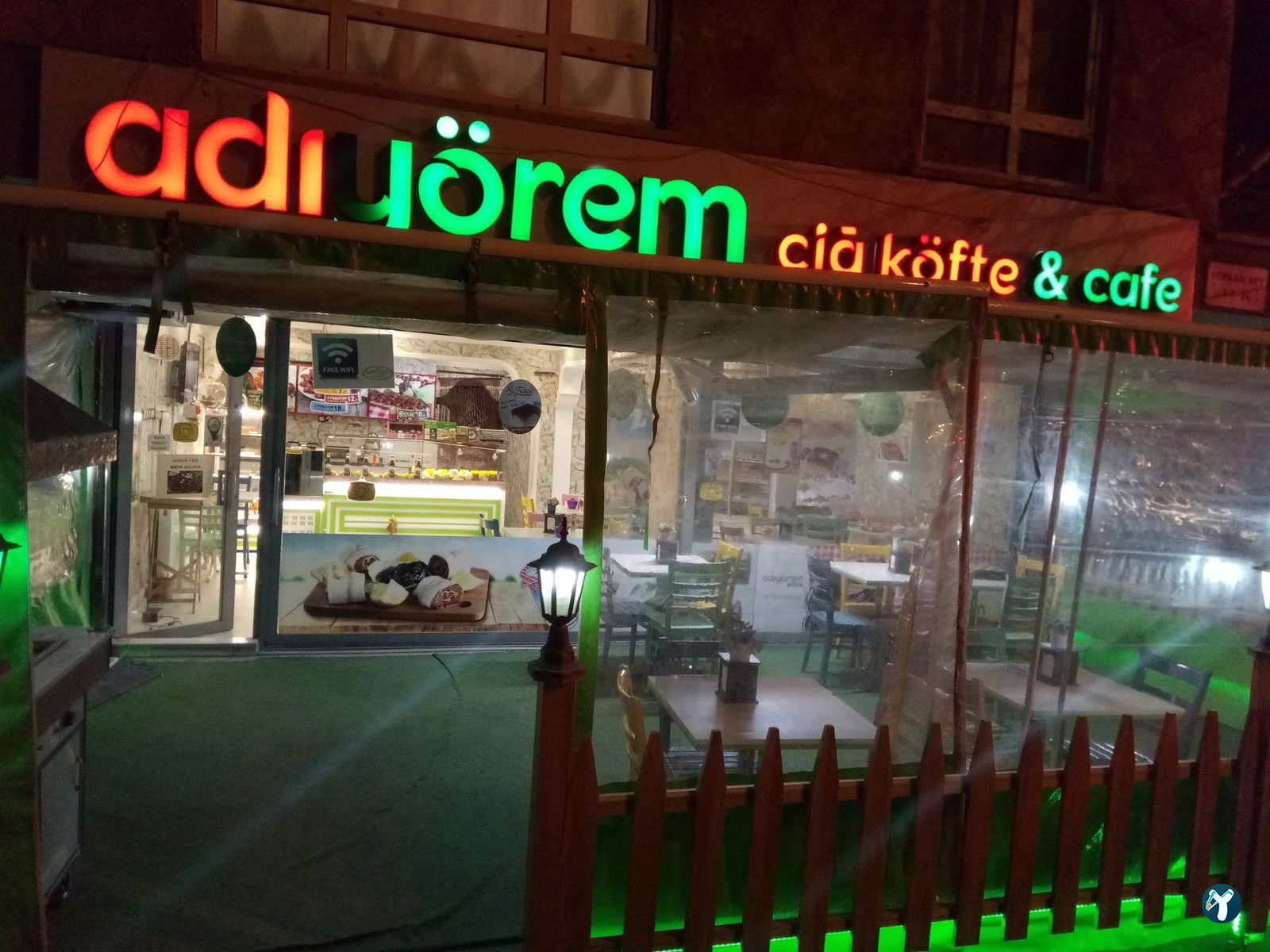 Adıyörem Çiğ Köfte & Cafe