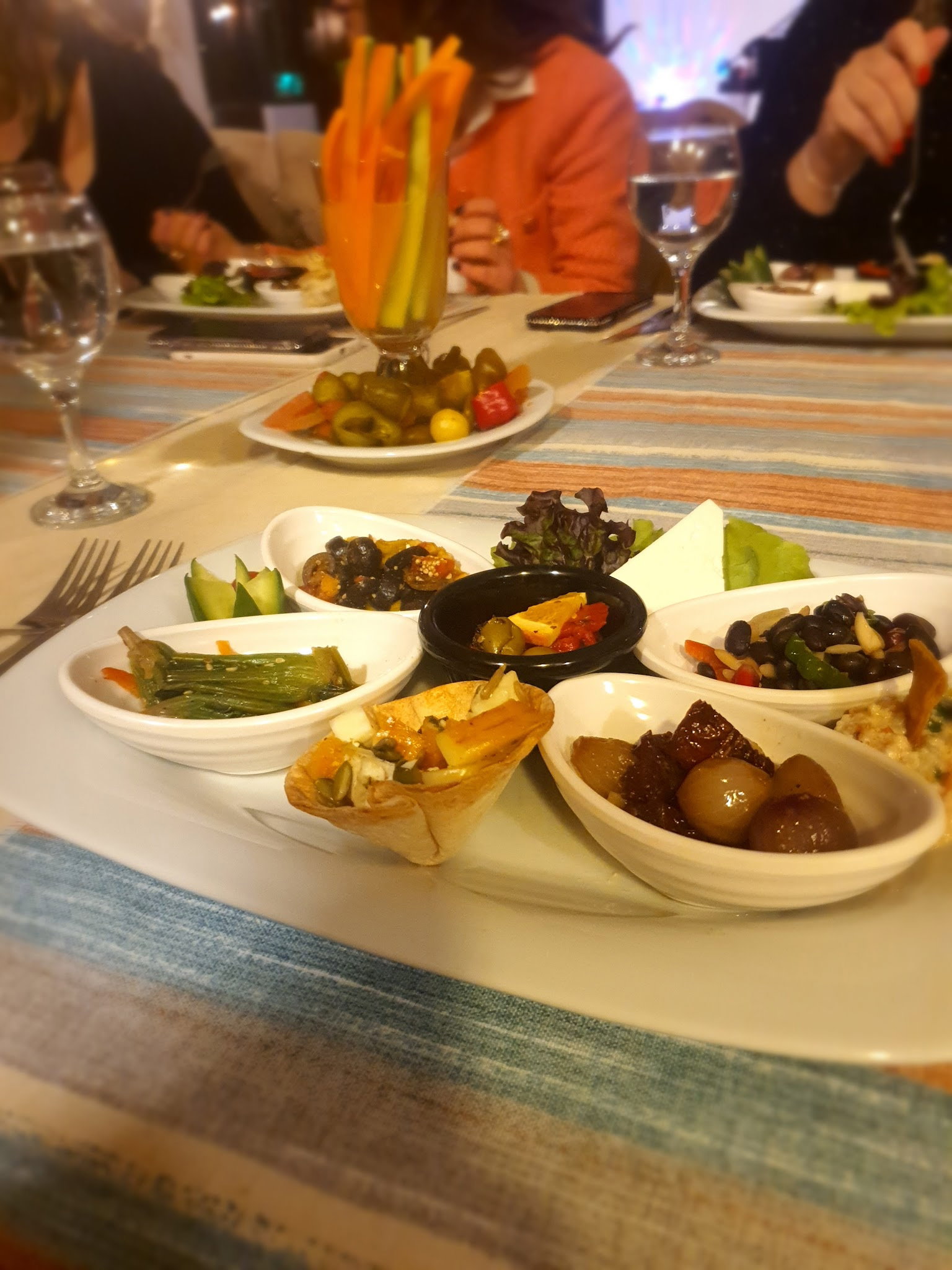 Adem Cafe Bistro