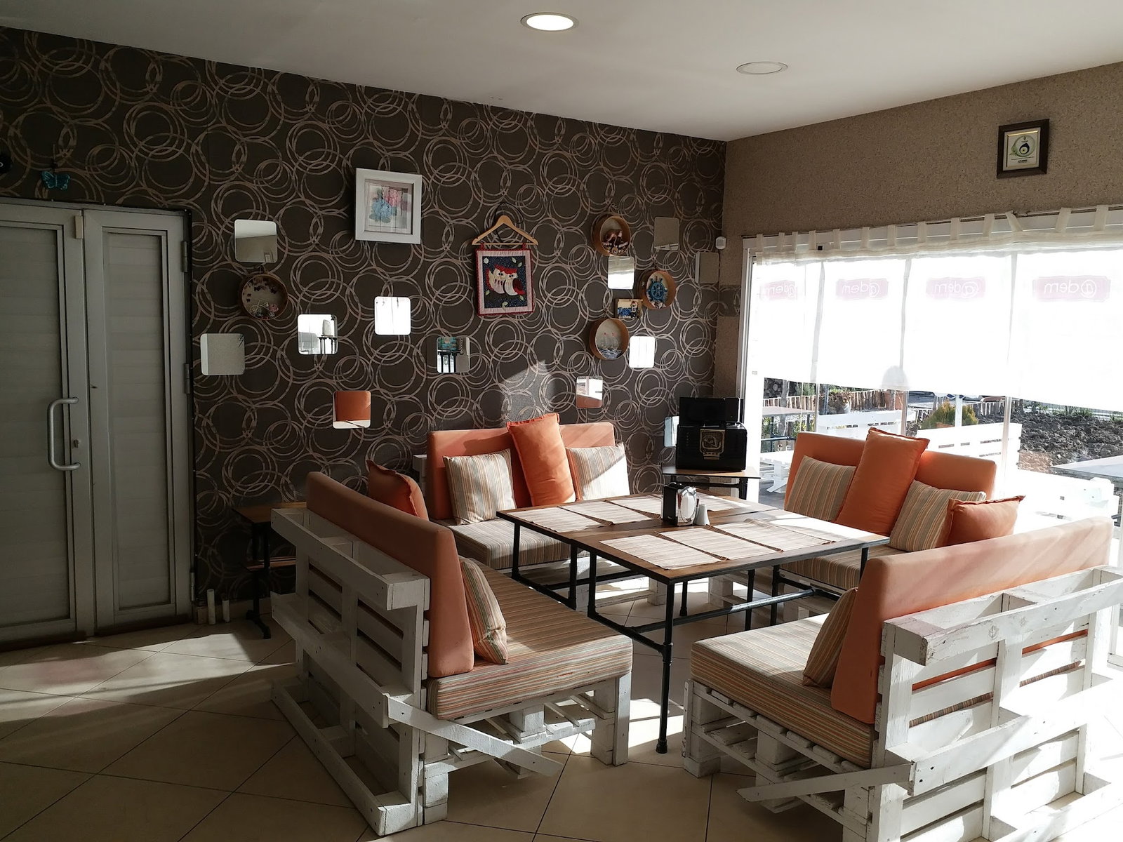 Adem Cafe Bistro
