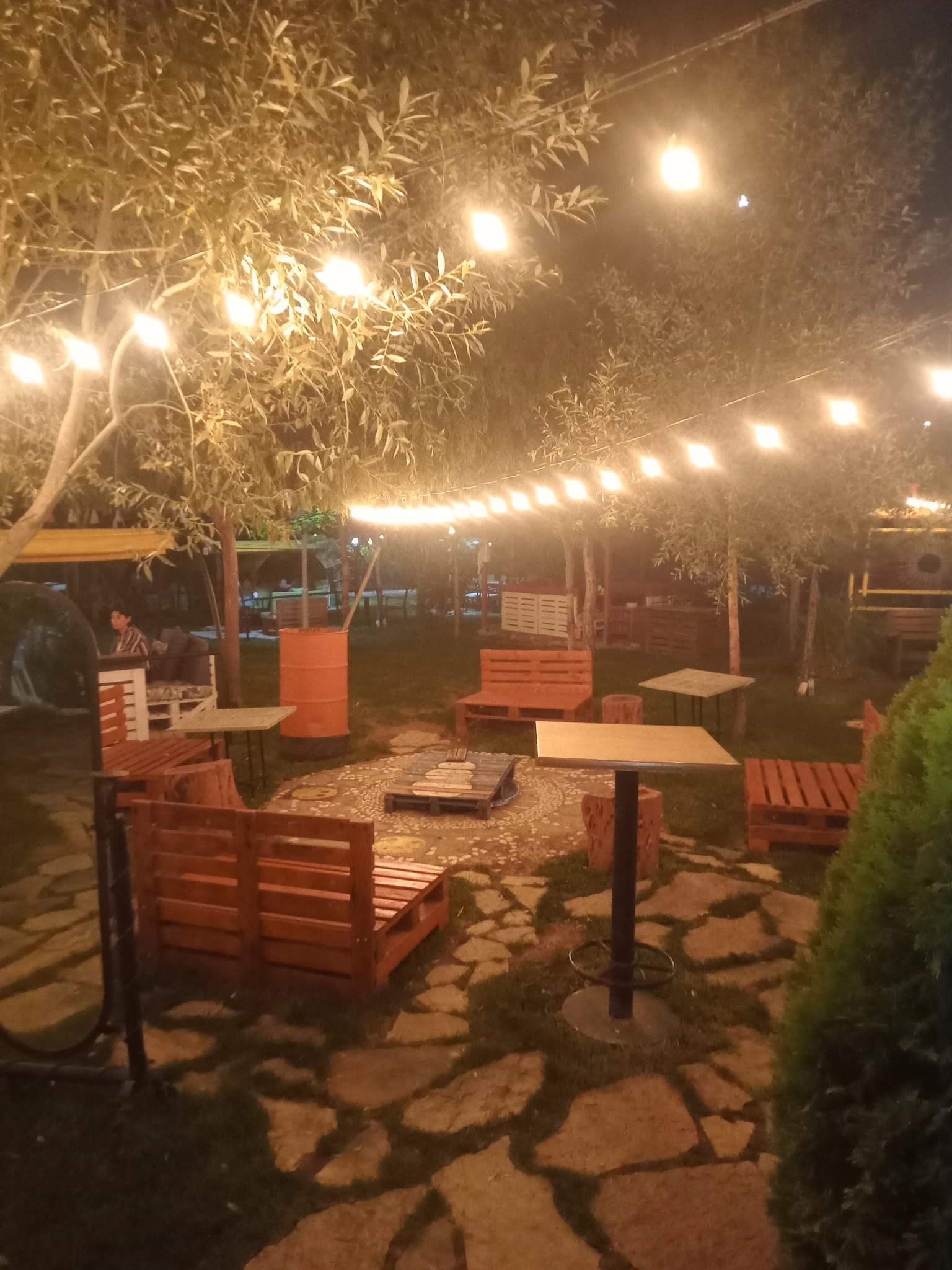 Adem Cafe Bistro
