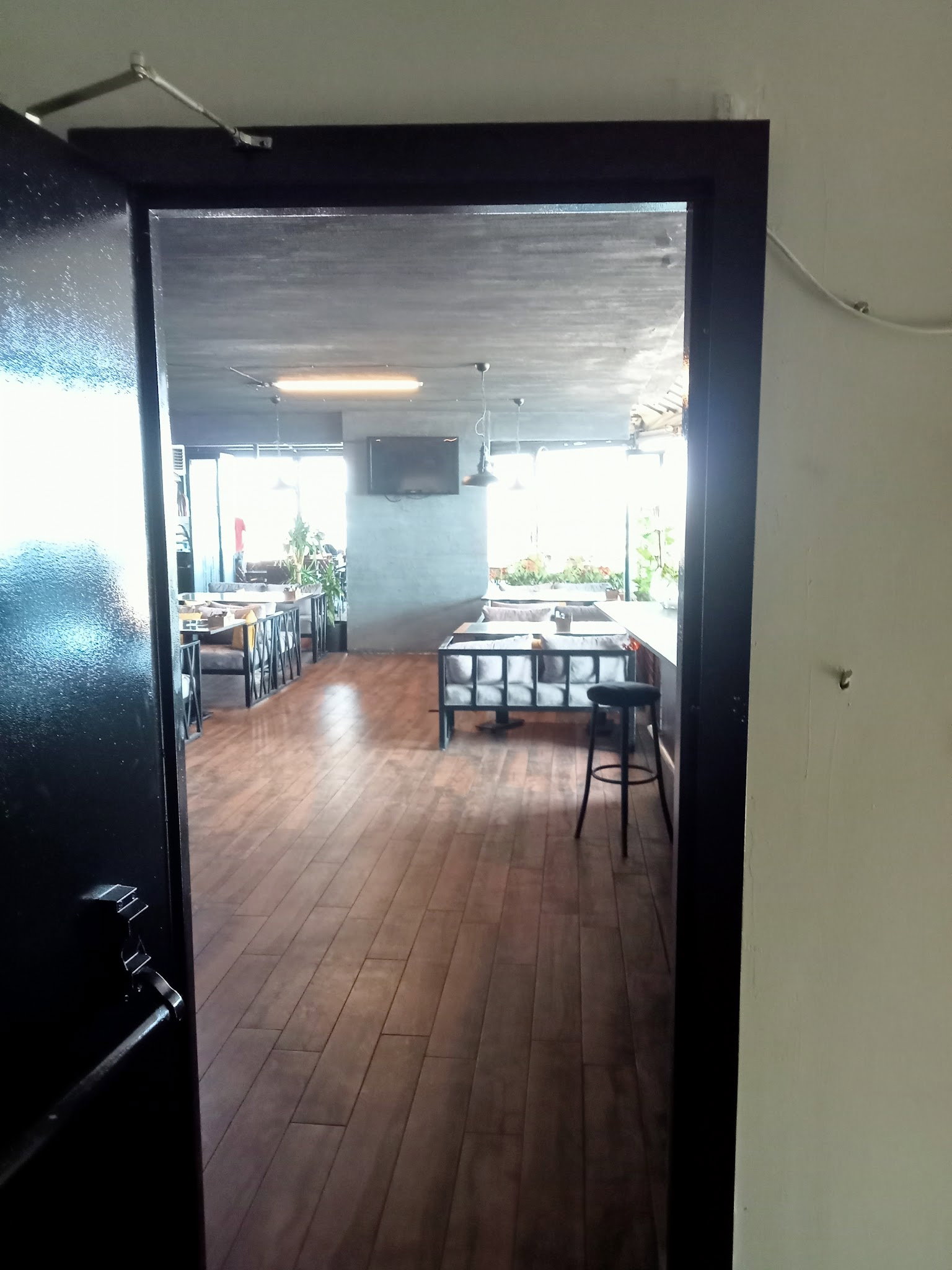 Big Badaboom Cafe Restaurant