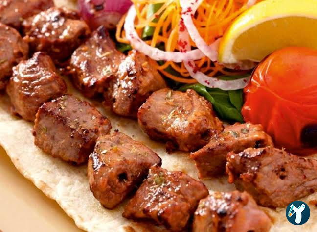 Kadir Usta Kebap&Döner Salonu