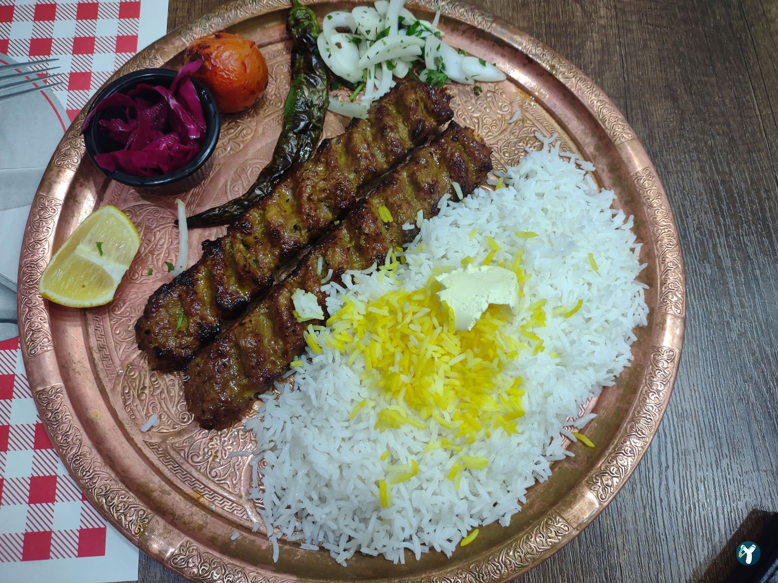 Tasty Land (Masihanim Restaurant رستوران ایرانی مسی خانم )