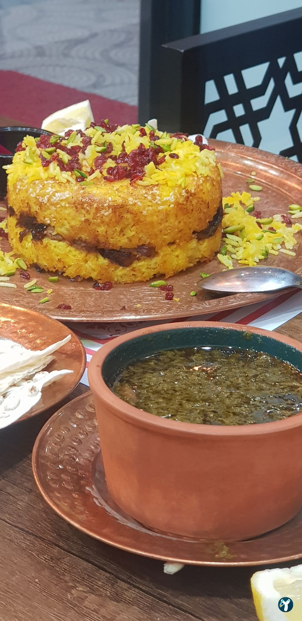 Tasty Land (Masihanim Restaurant رستوران ایرانی مسی خانم )