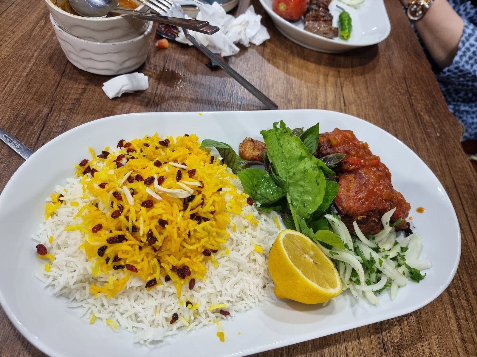 Tasty Land (Masihanim Restaurant رستوران ایرانی مسی خانم )