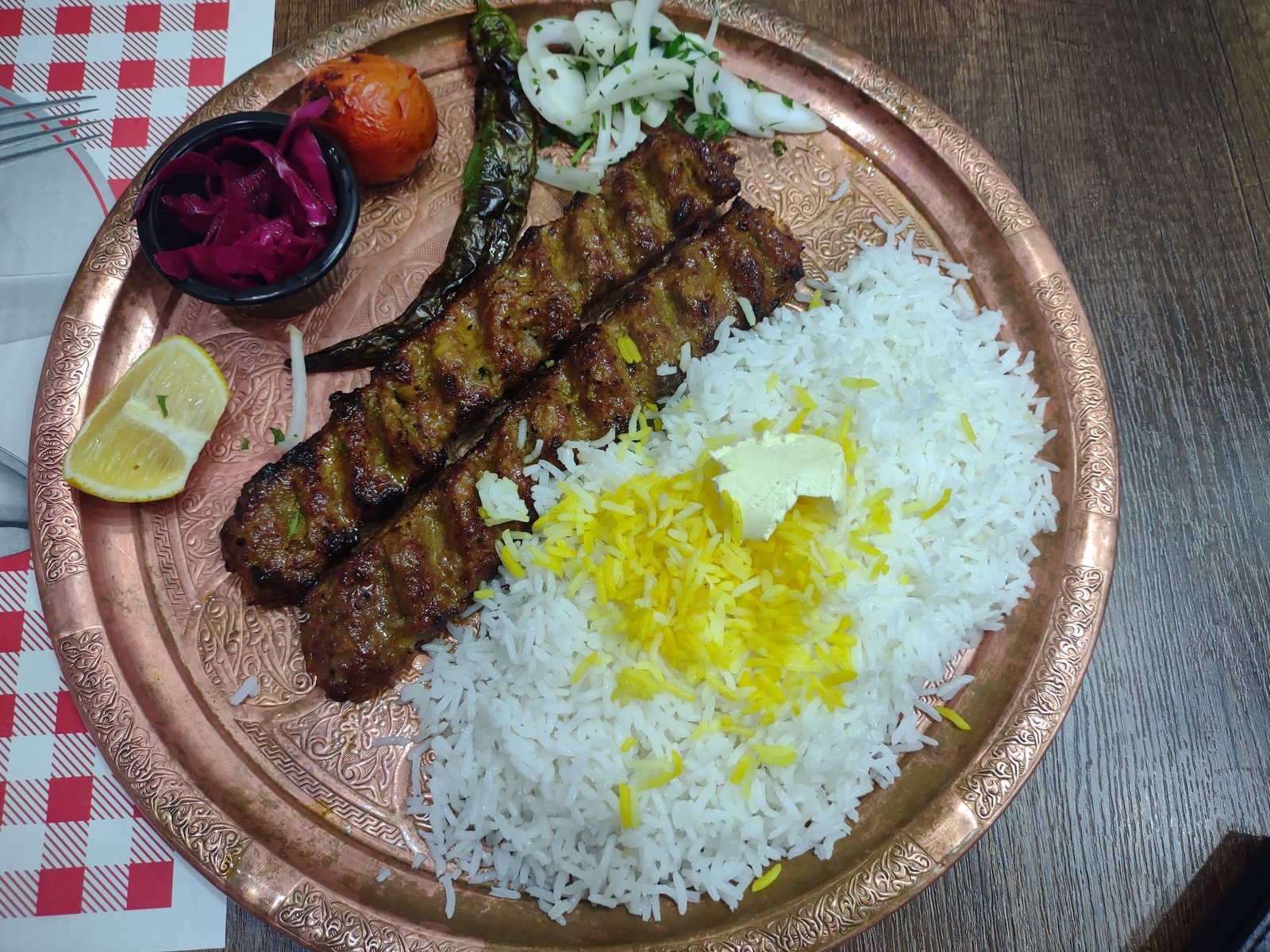 Tasty Land (Masihanim Restaurant رستوران ایرانی مسی خانم )