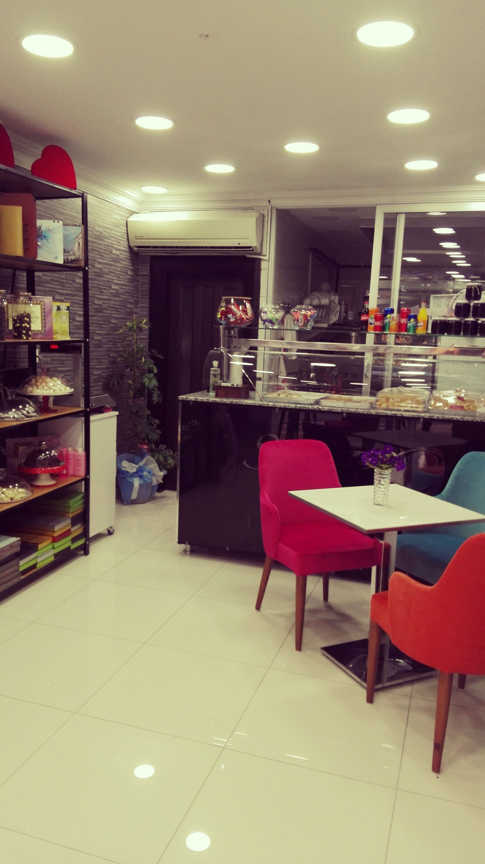 Safi̇R C Unlu Mamülleri̇