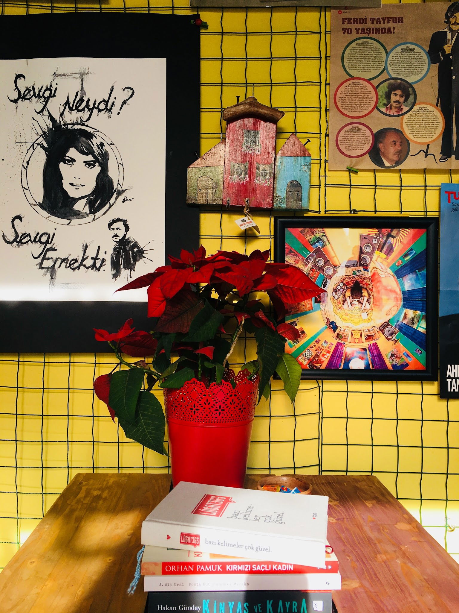 Hangimiz Sevmedik Cafe