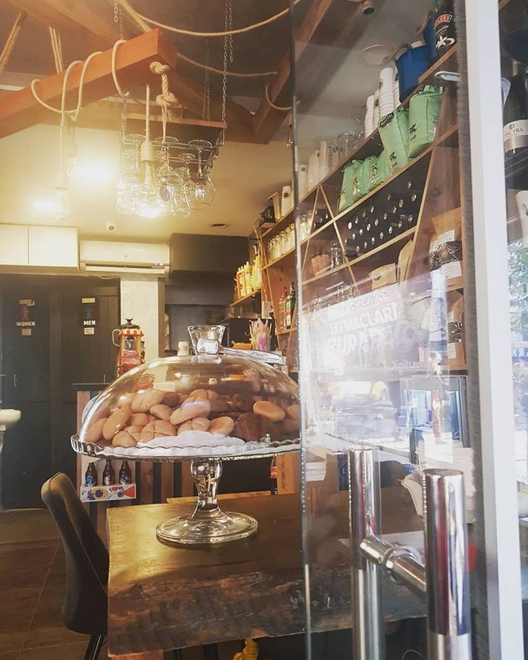 Okboy's Coffee & Pub
