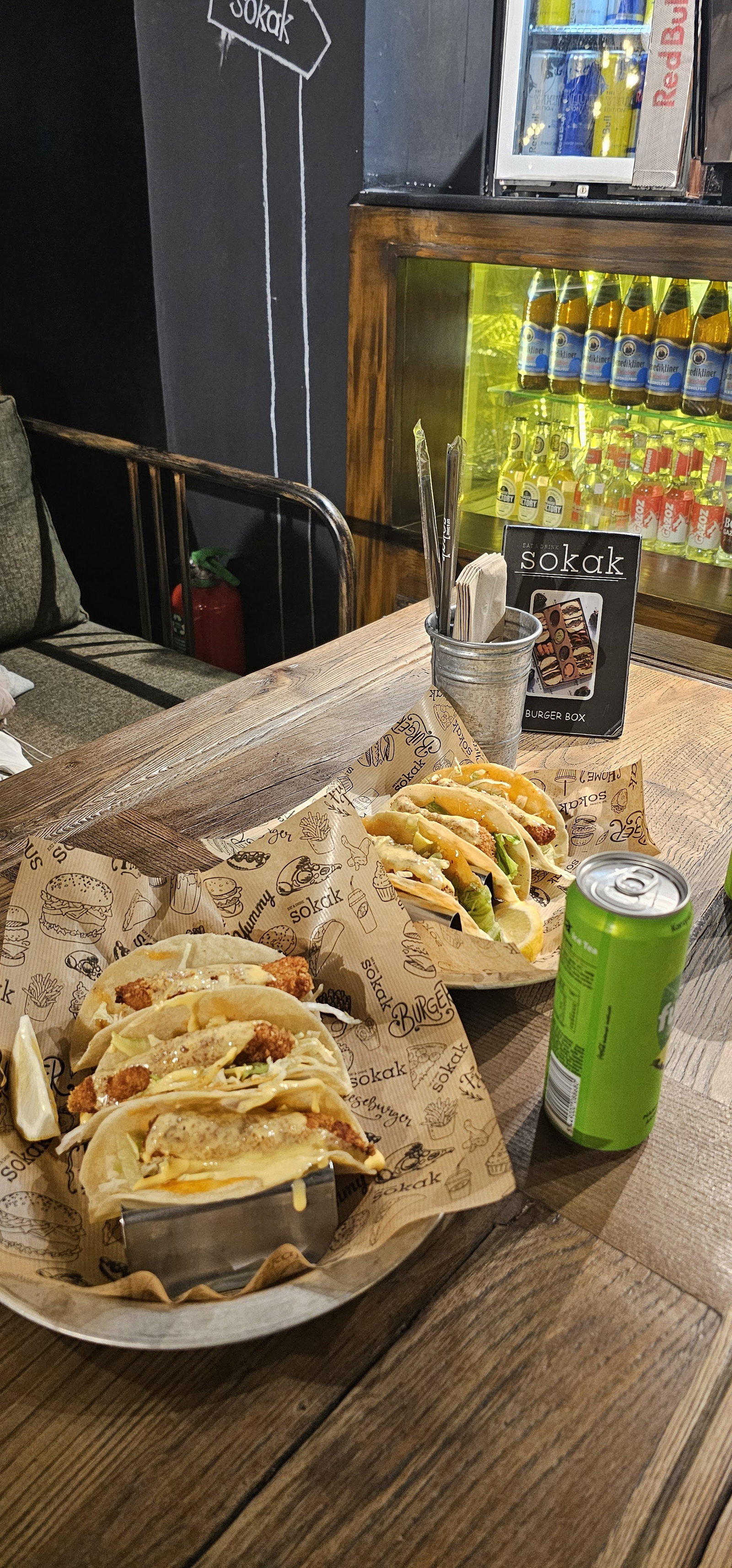 Sokak Eat&Drink (Beşi̇rli̇)