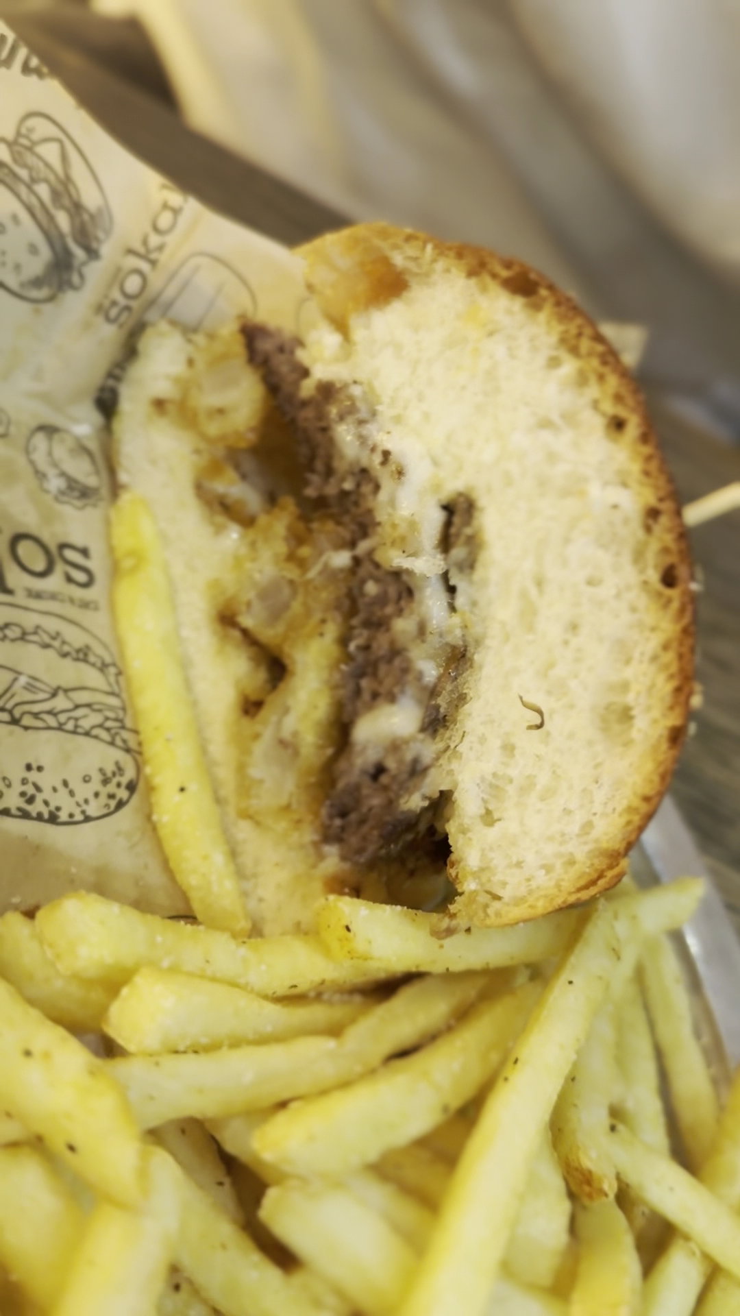Sokak Eat&Drink (Beşi̇rli̇)
