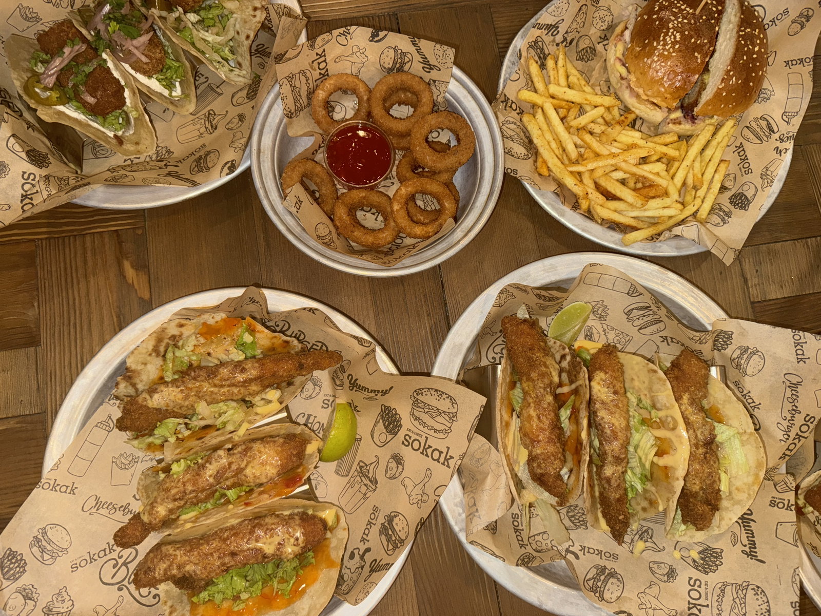 Sokak Eat&Drink (Beşi̇rli̇)