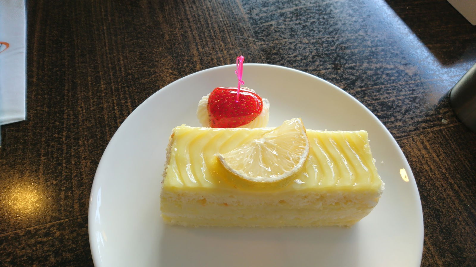 Maya Pastanesi Yenimahalle