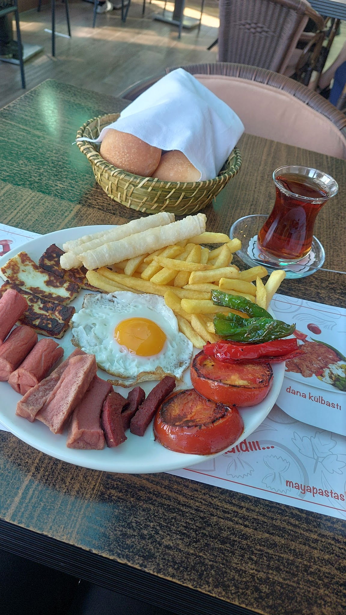 Maya Pastanesi Yenimahalle