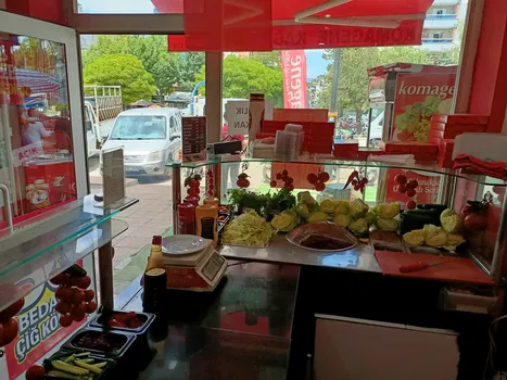 Komagene Etsiz Çiğ Köfte resimleri