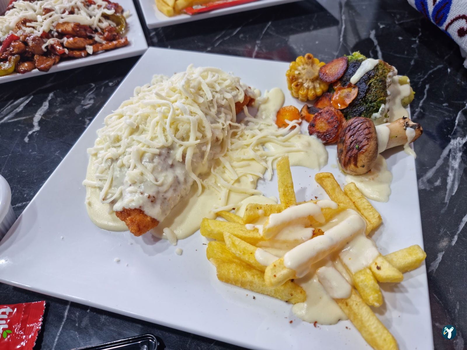Craves Restaurant