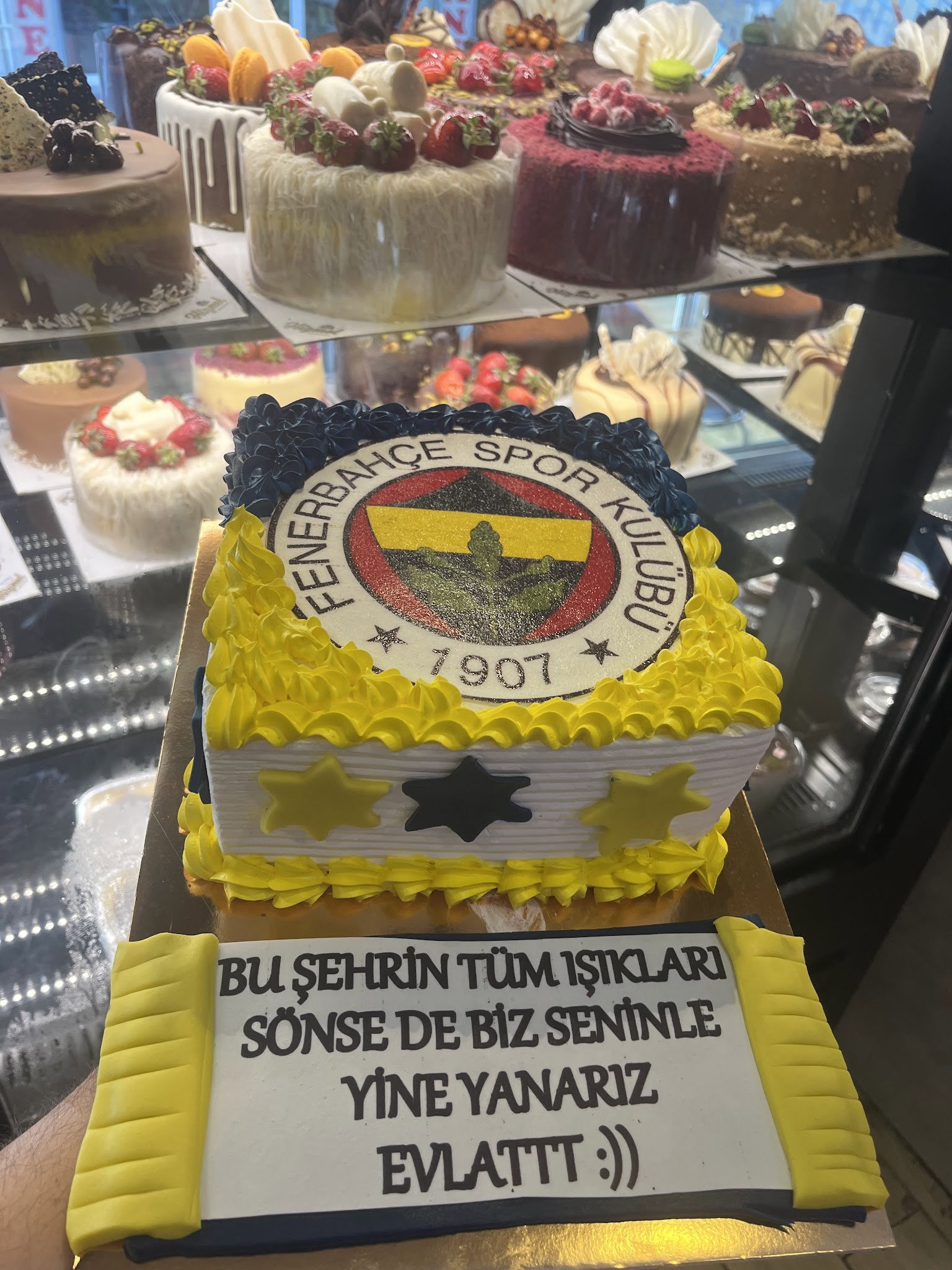 Hizmet Pastanesi
