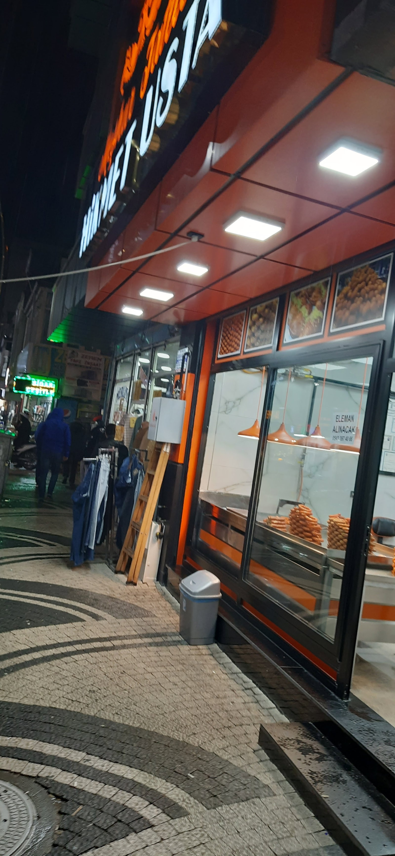 Tatlıcı Hikmet Usta