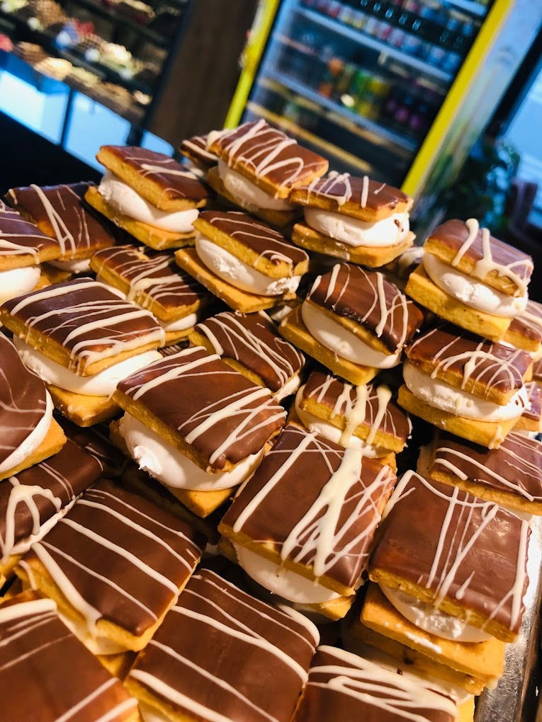 Hacıbaba cafe bistro pasta tatli börek