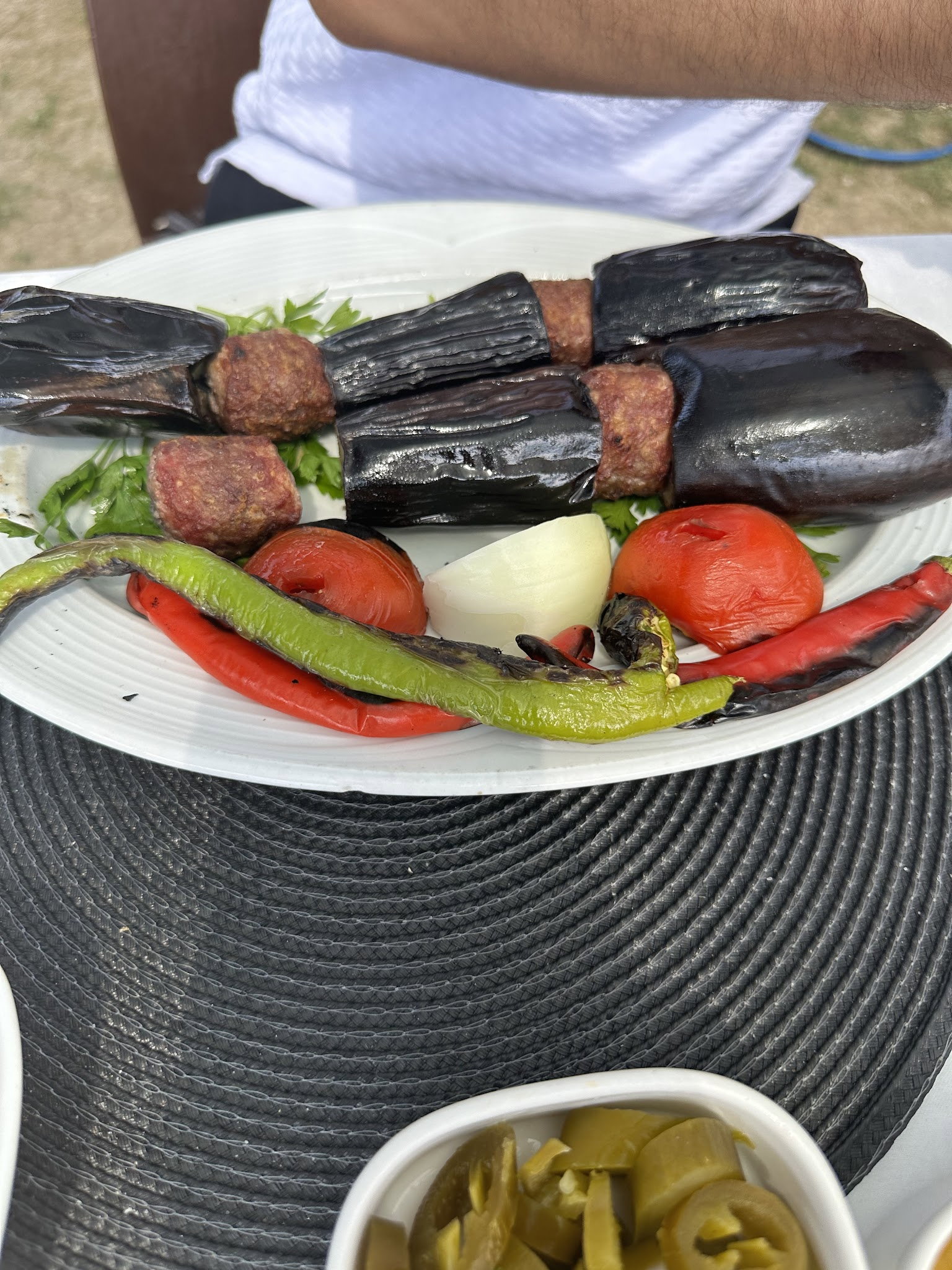 Canbazoğlu Et Mangal Kahvaltı