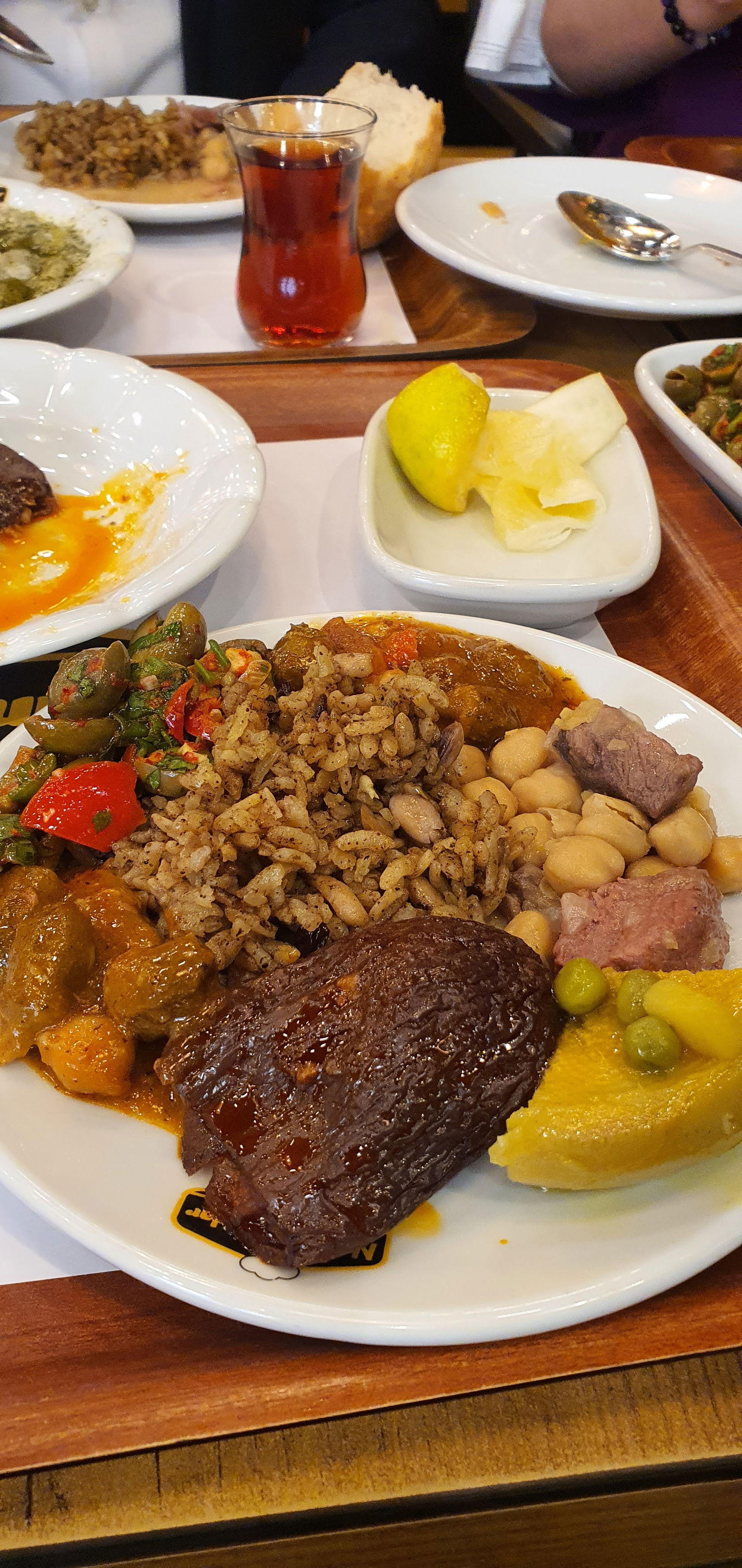 Namık Baydar Sofrası