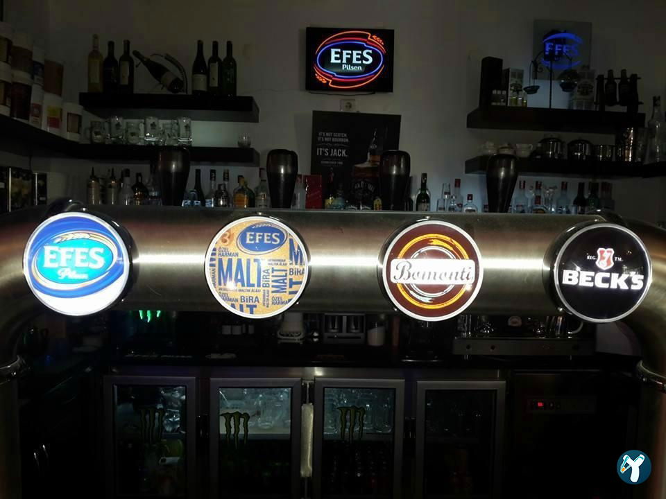 Lost Cafe & Restaurant