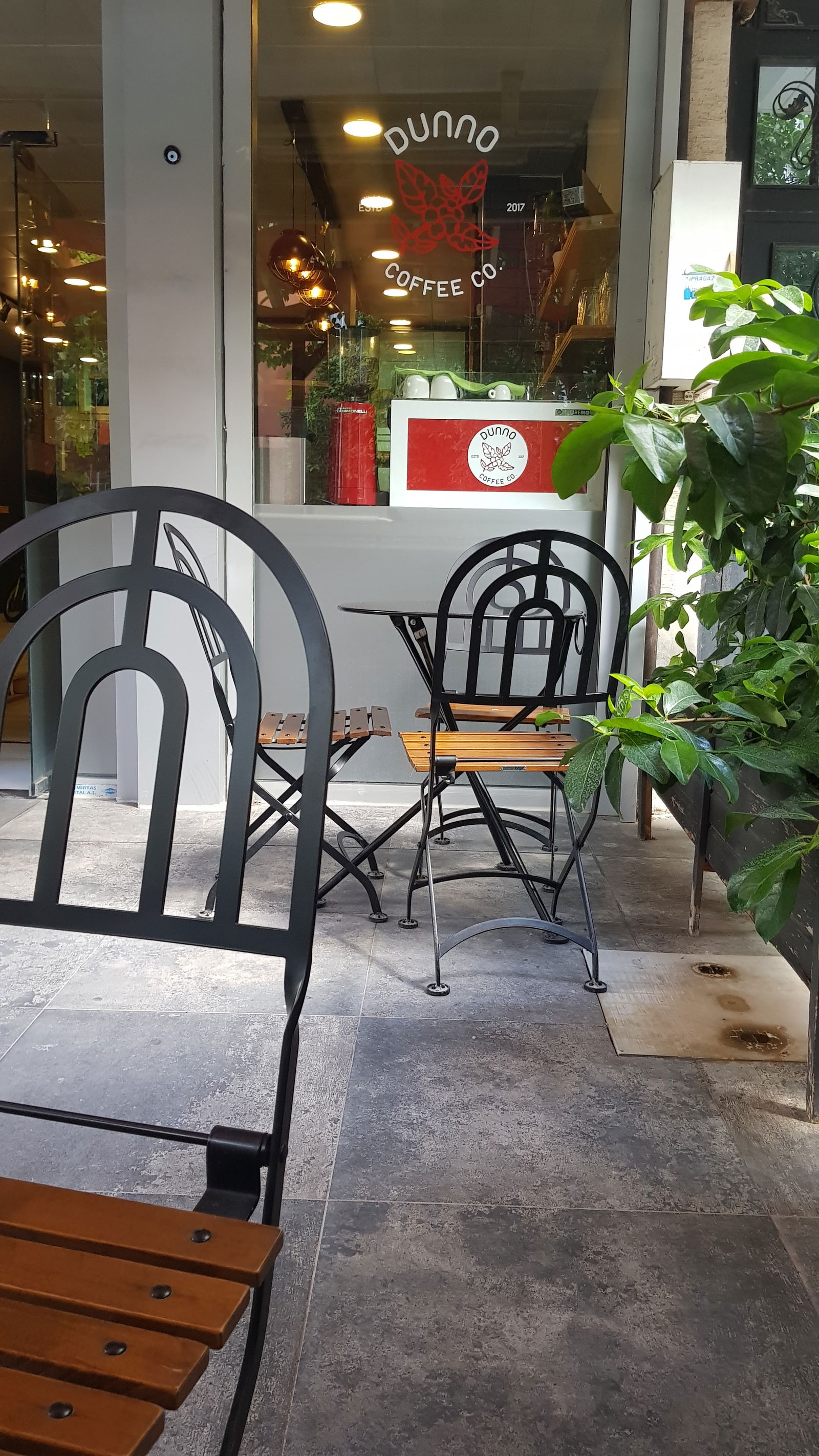 Dunno Coffee Co.