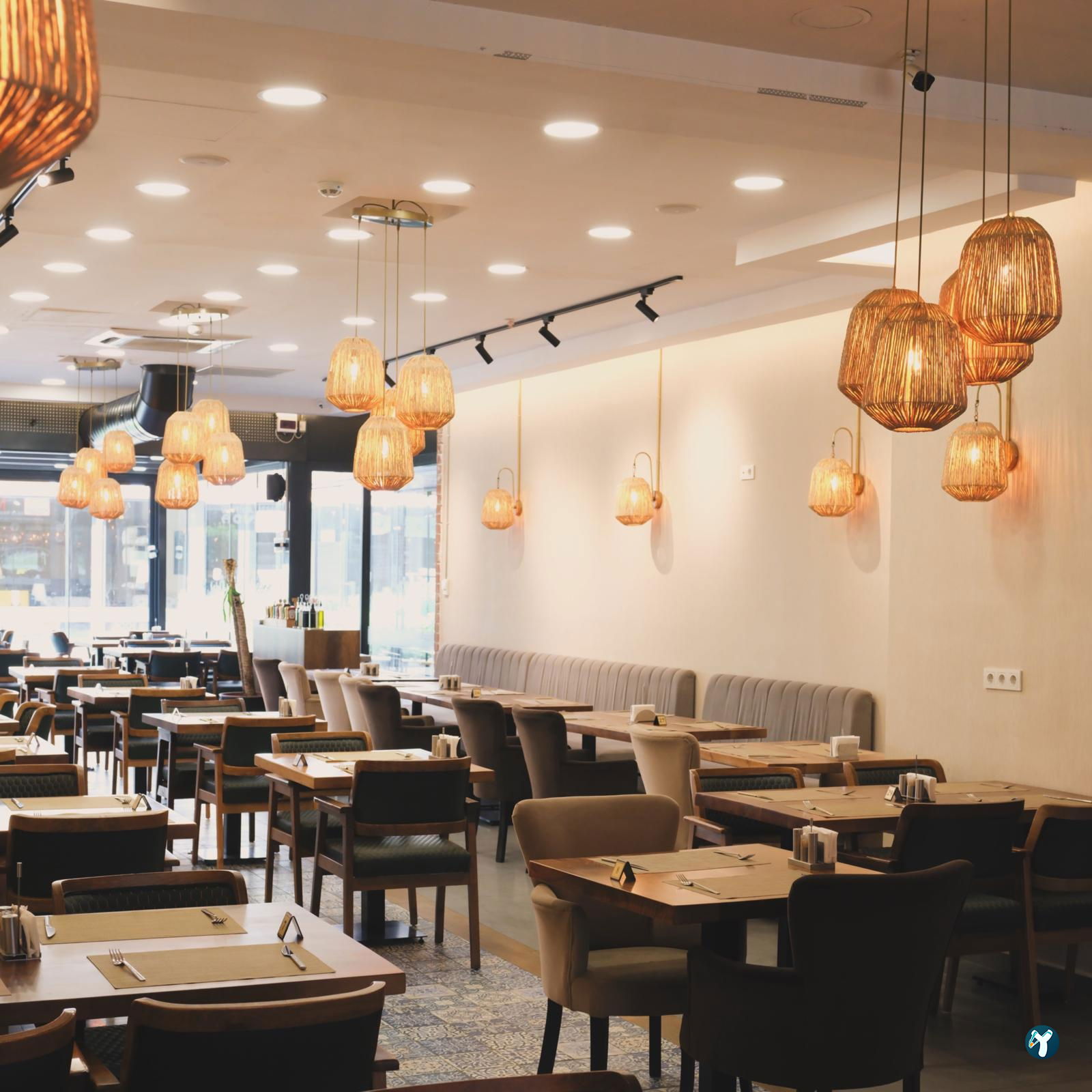 Mirandus Cafe & Restaurant