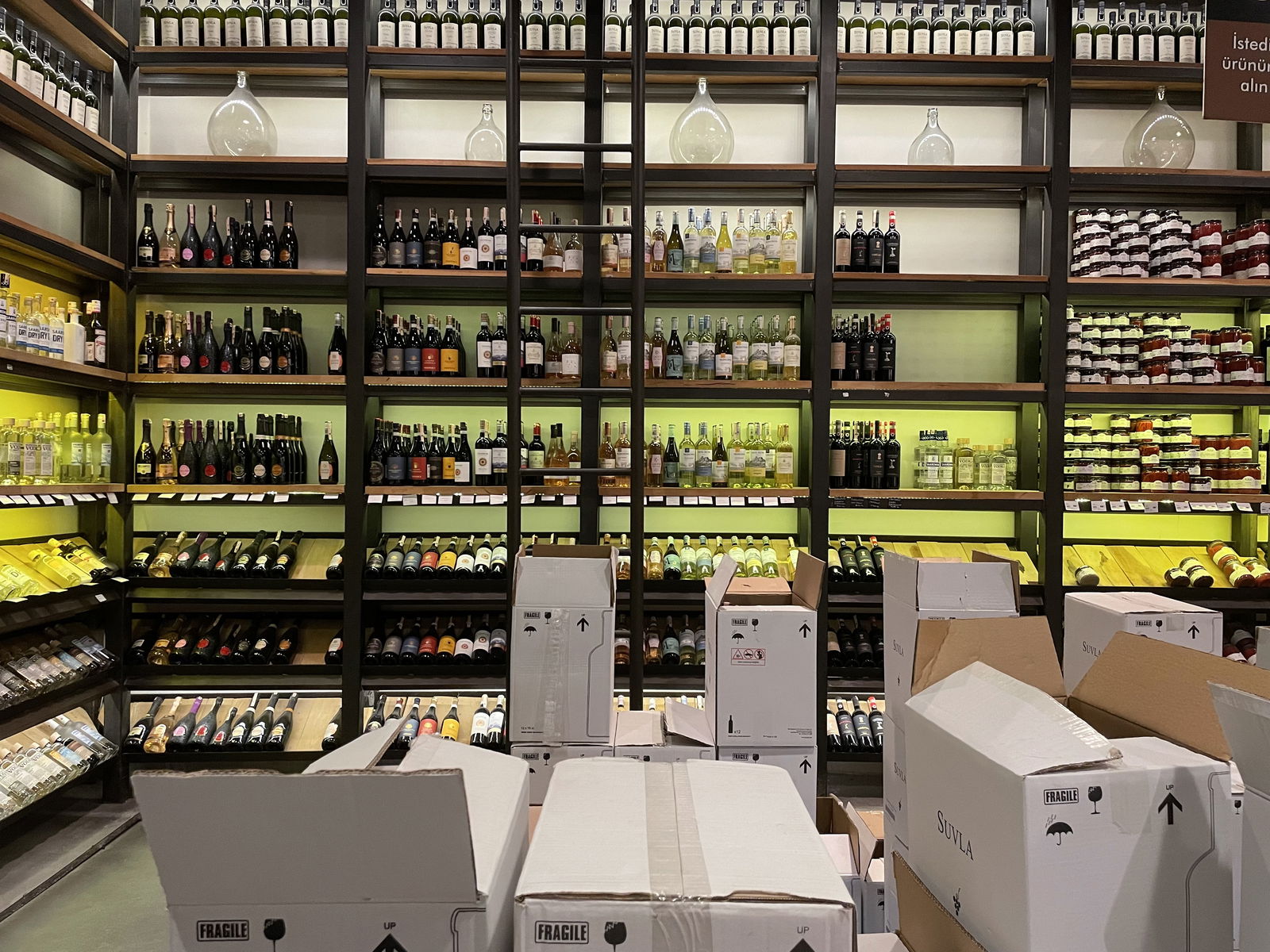 Suvla Winery / Bistro Wine Bar / Wine Shop