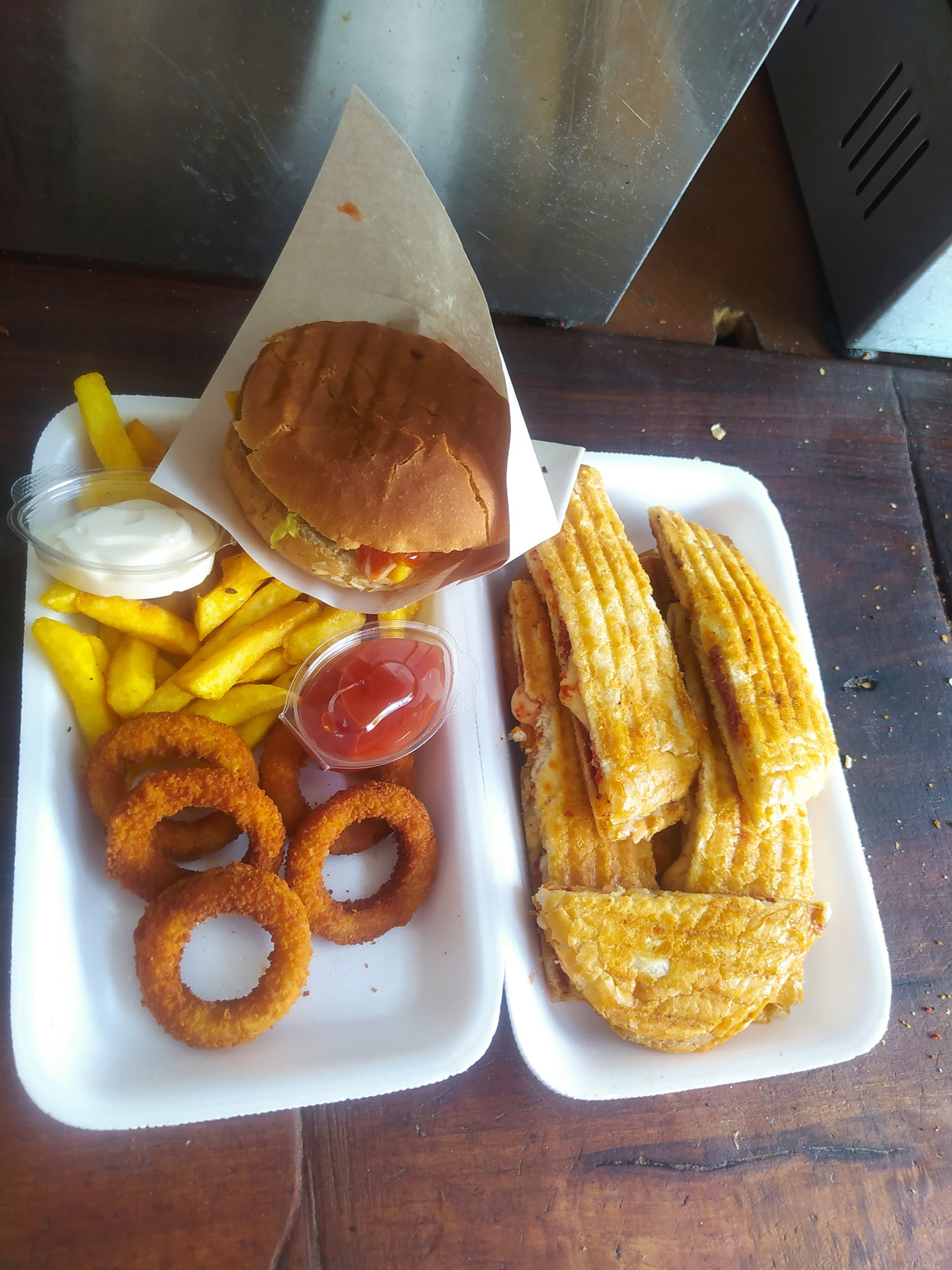 Kahta İKizler Fastfood