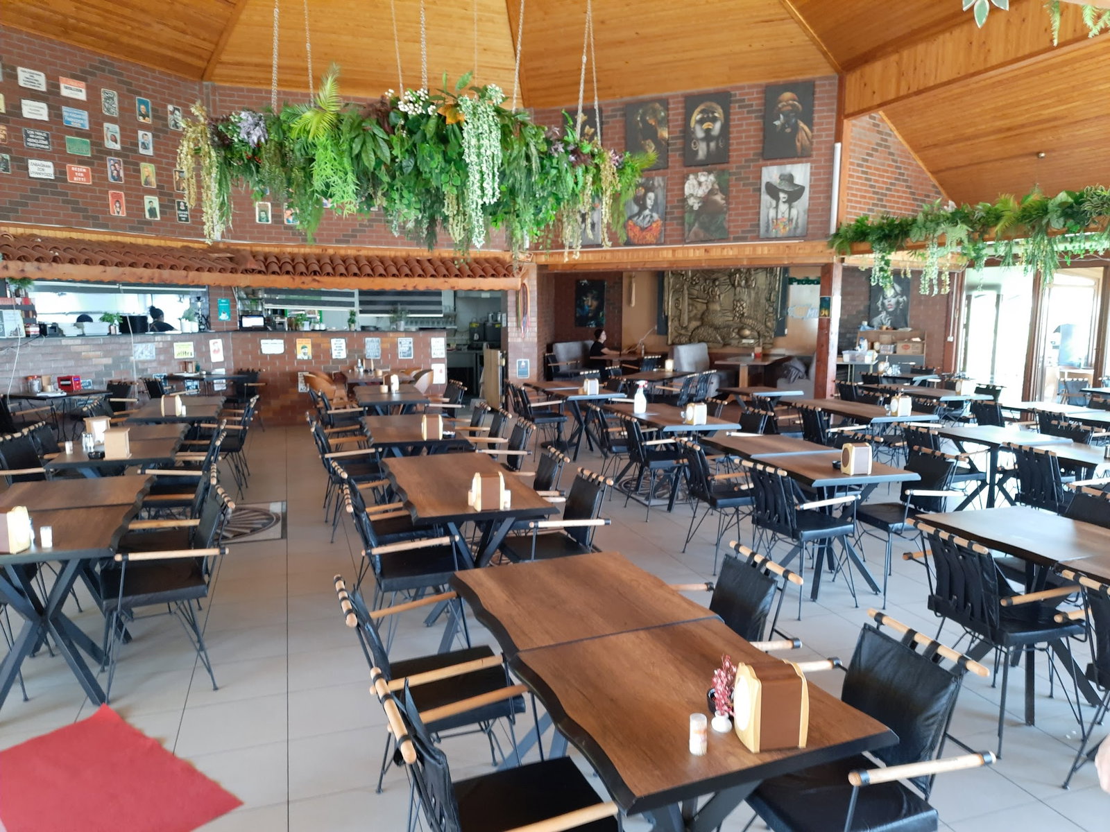 Şelale Manzara Cafe Restaurant